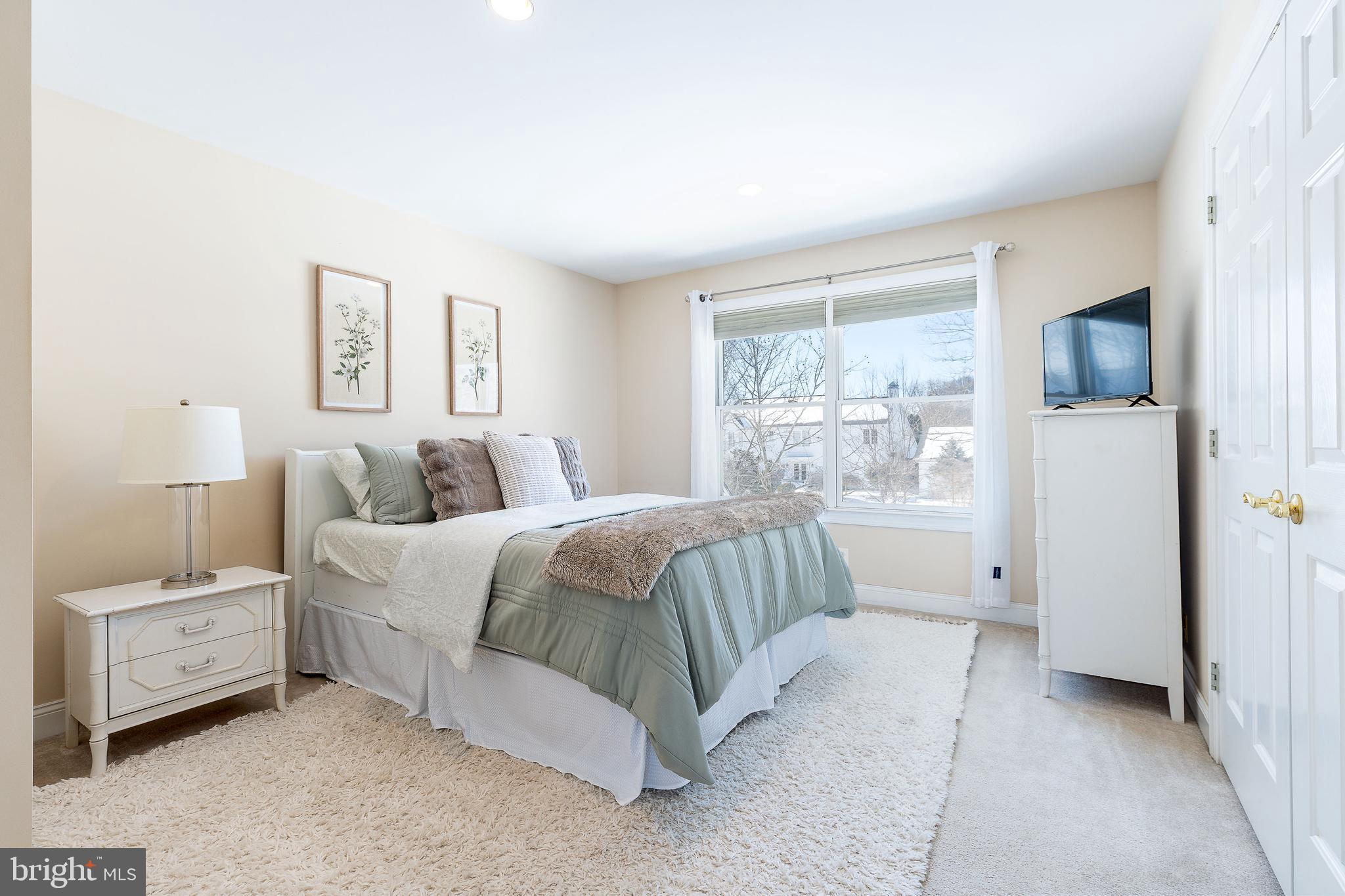 CHESTNUT CREEK - Residential