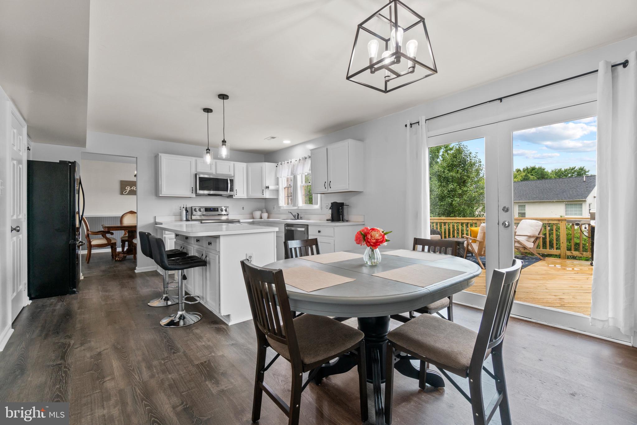 SUMMERWOOD - Residential