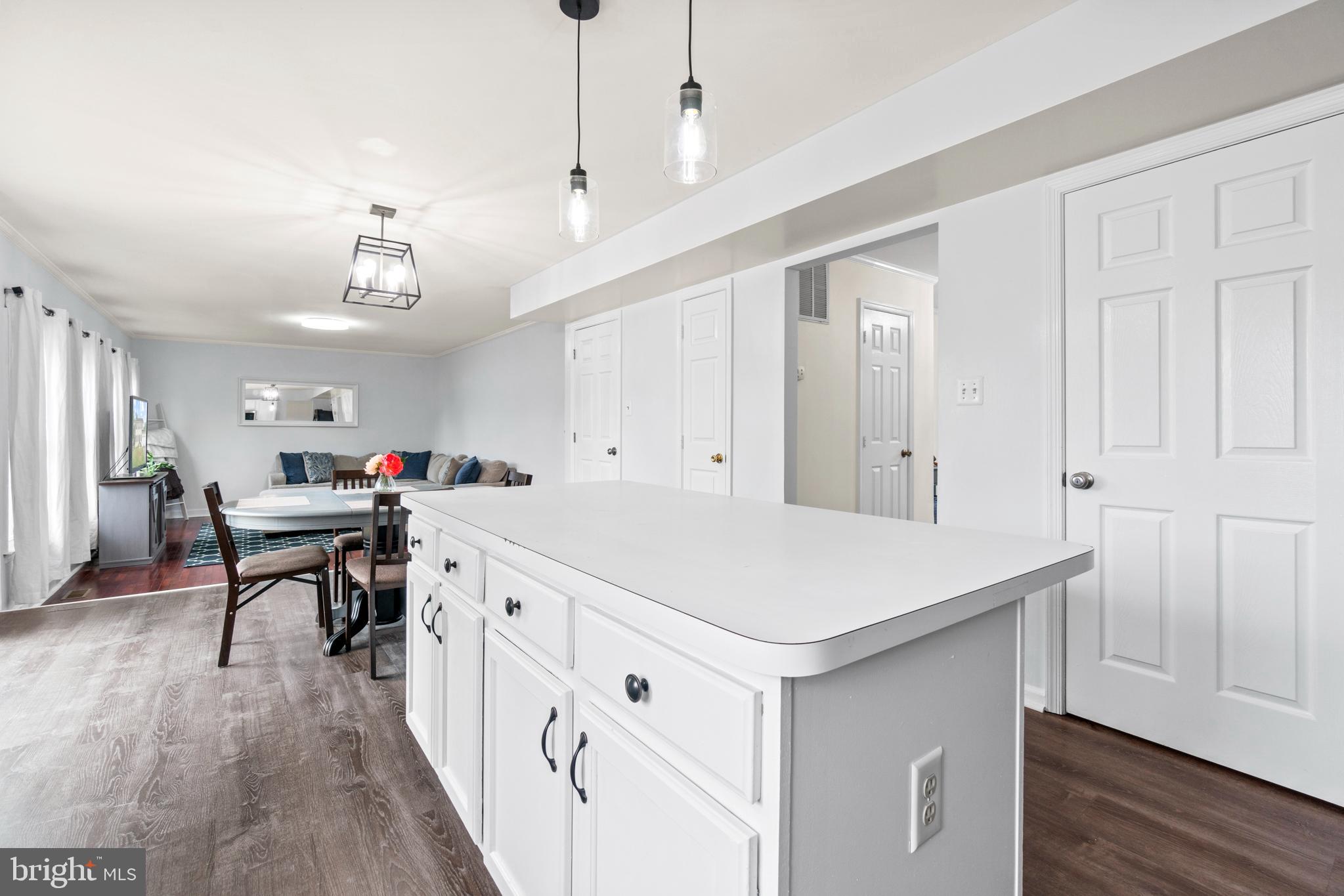 SUMMERWOOD - Residential