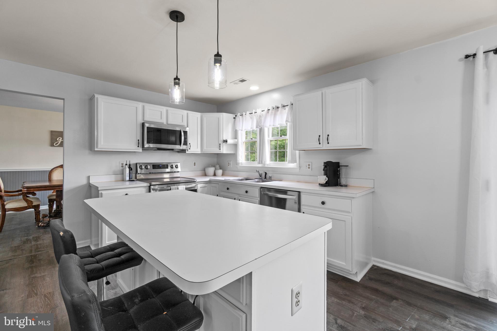 SUMMERWOOD - Residential