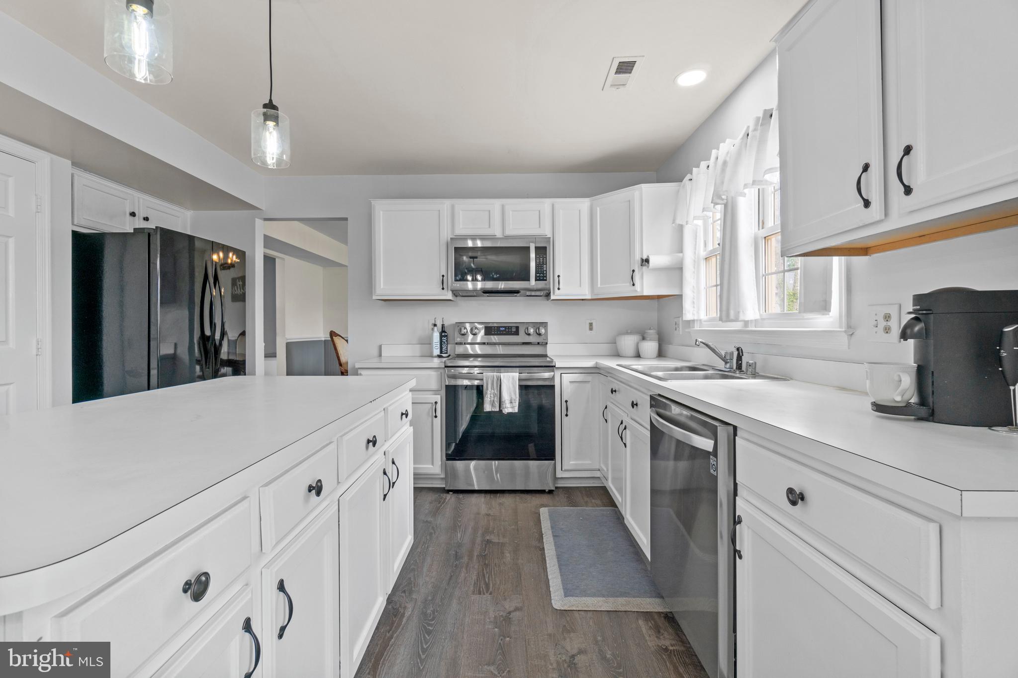 SUMMERWOOD - Residential