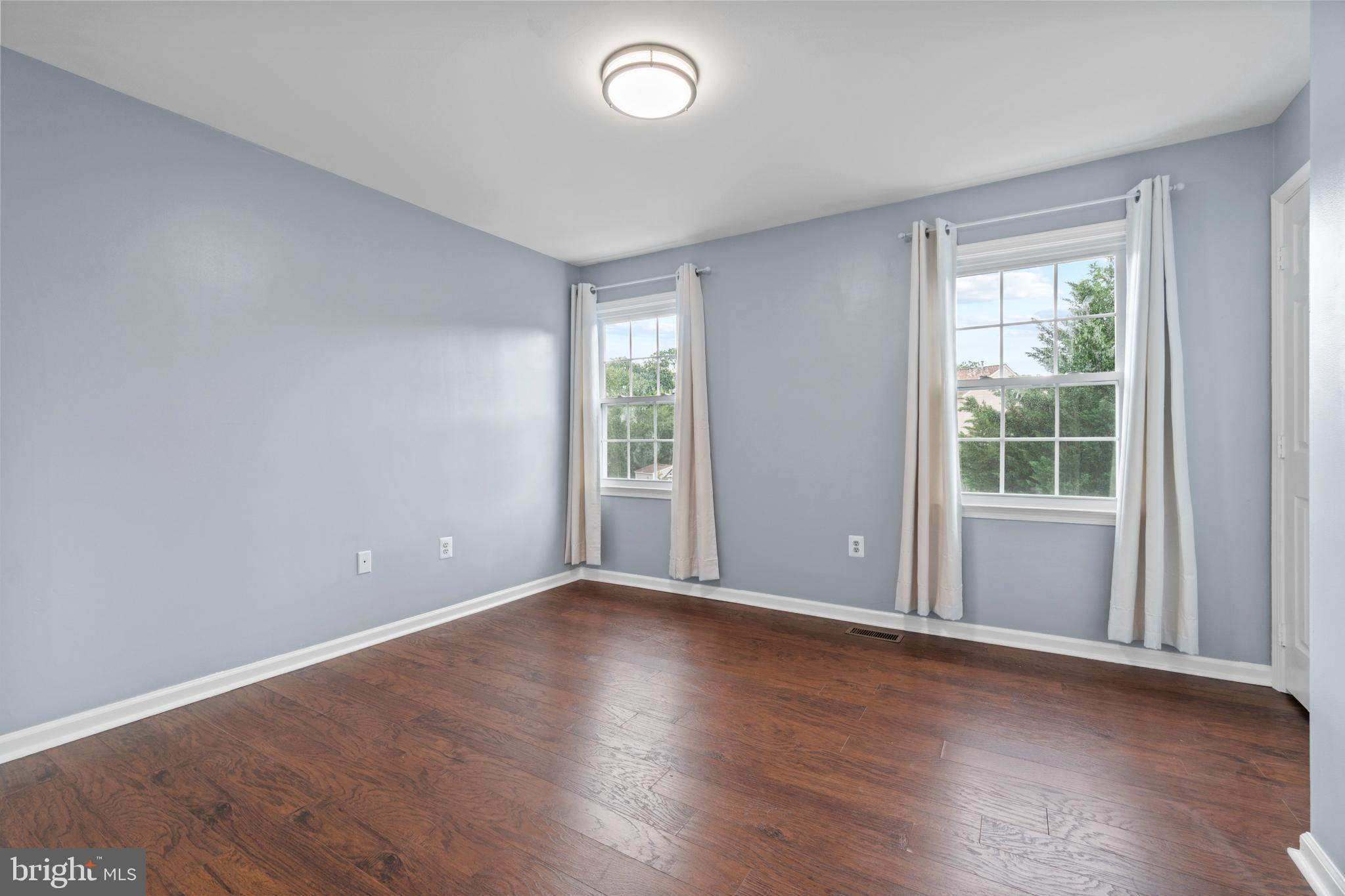 SUMMERWOOD - Residential