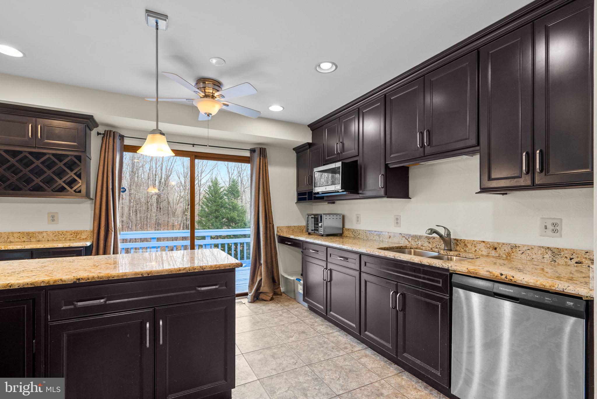 SYCAMORE RIDGE - Residential