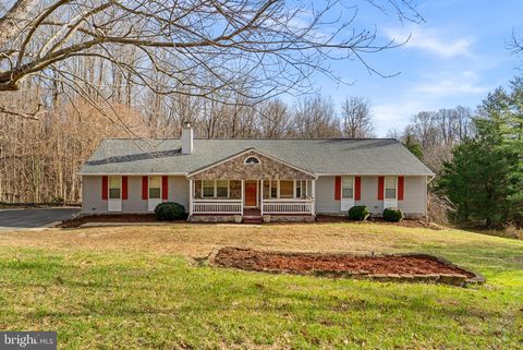 Photo of 8261 Frances Lane, OWINGS, MD 20736 (MLS # MDCA2024368)