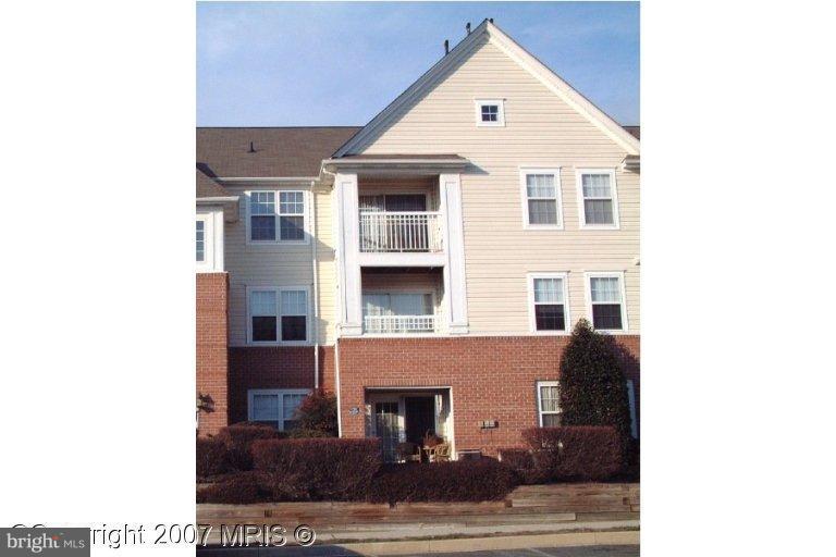 Unit 303 3rd floor .Well Maintained and As Neat As a Pin. All Neutral Penthouse Condo. Large Master Bed Room with Great Closet Place. Vaulted Ceiling, Gas Heat, Secure Bldg , with Inter-com. Condo fee includes POOL -Tennis Court - Exercise Room.