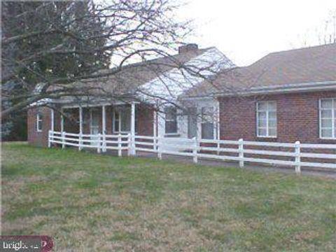 6-10 WOOSAMONSA ROAD PENNINGTON NJ 08534