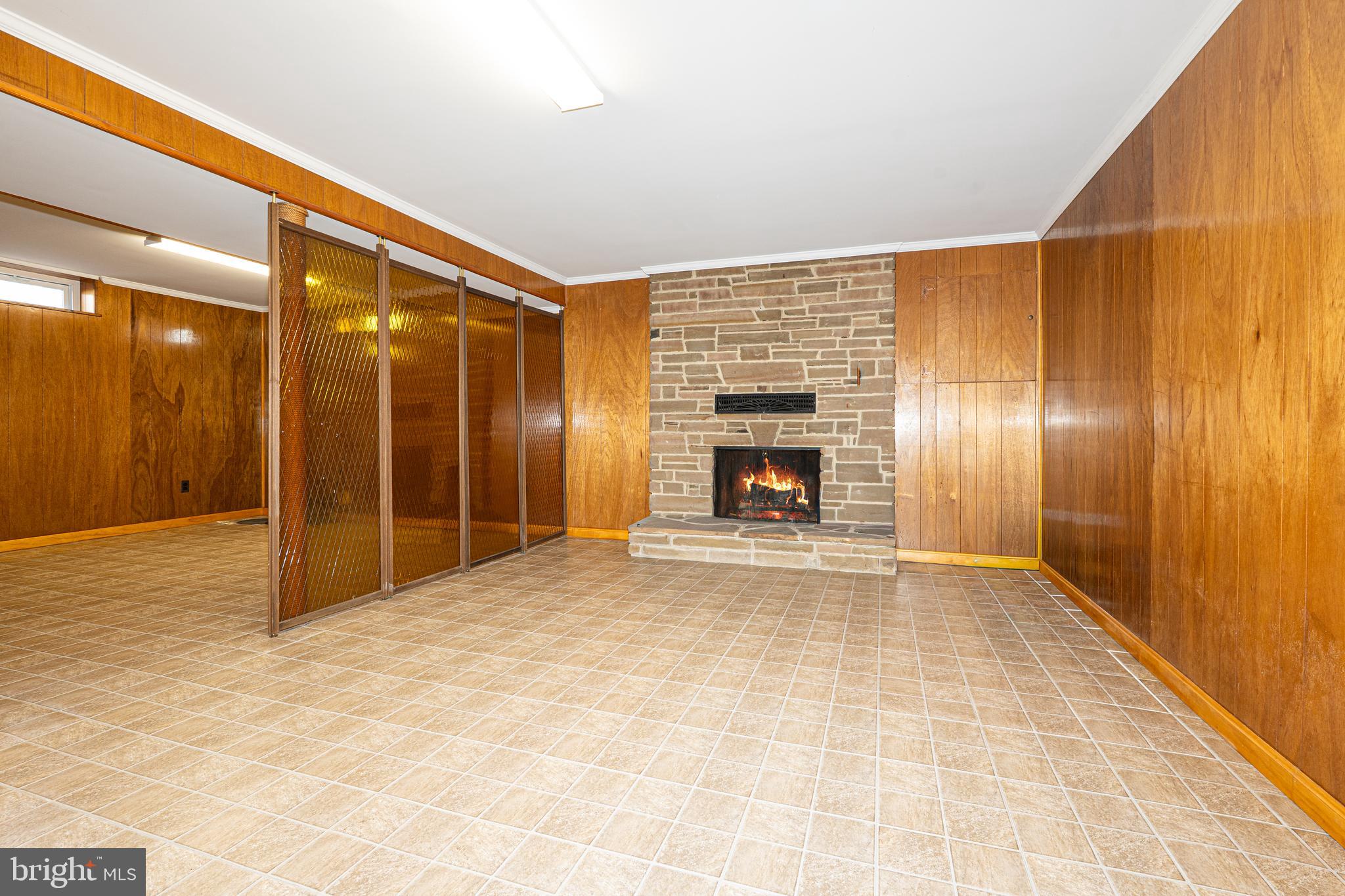 SHIPLEY HEIGHTS - Residential Lease