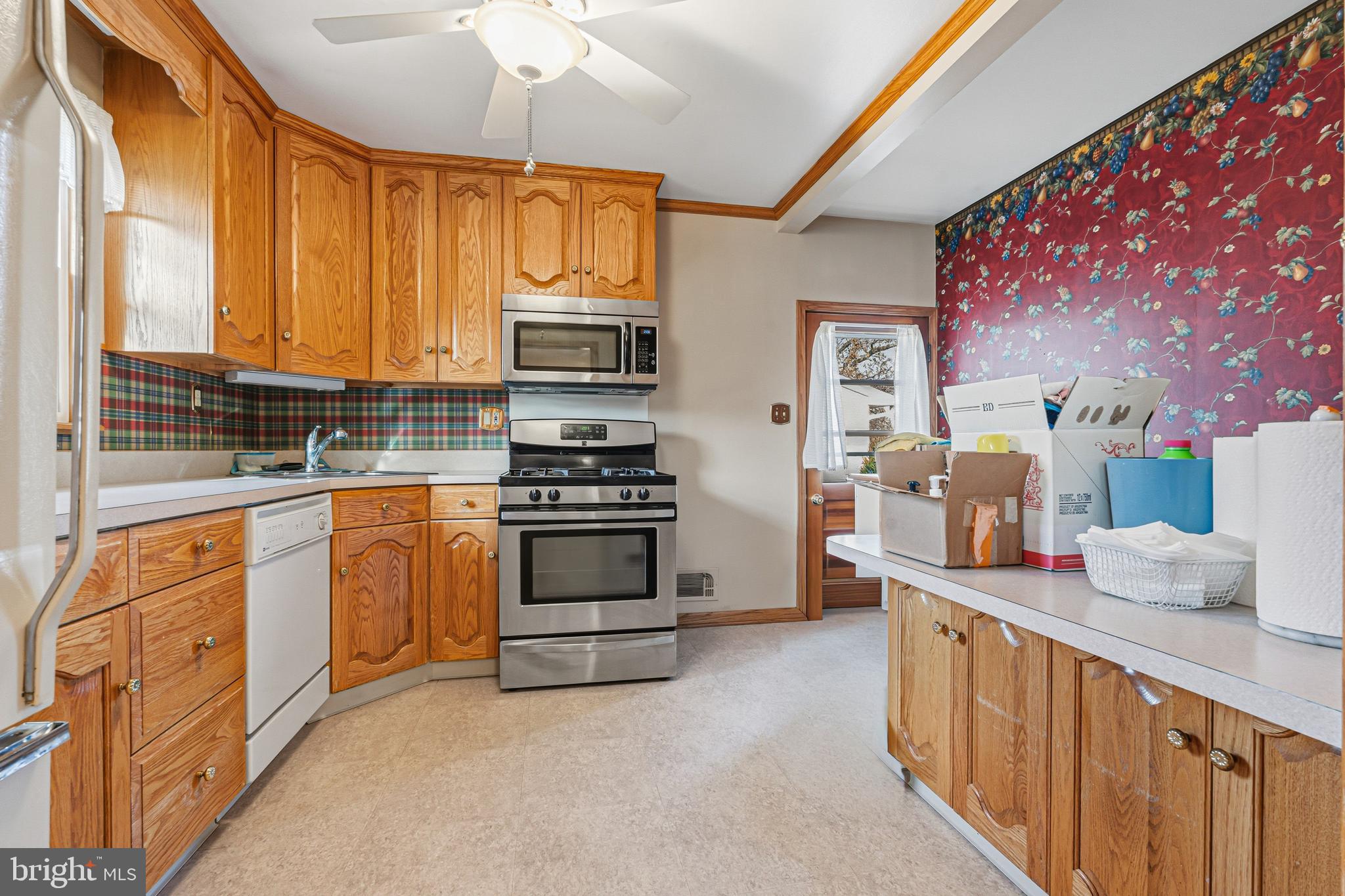 SHIPLEY HEIGHTS - Residential Lease