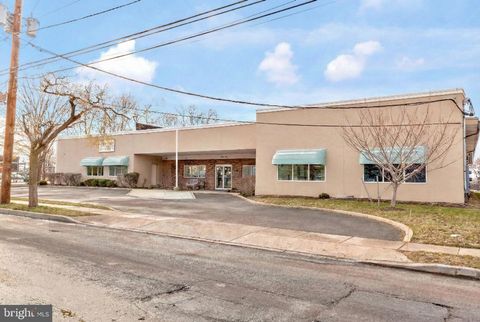 1805 PRINCETON AVENUE LAWRENCEVILLE NJ 08648