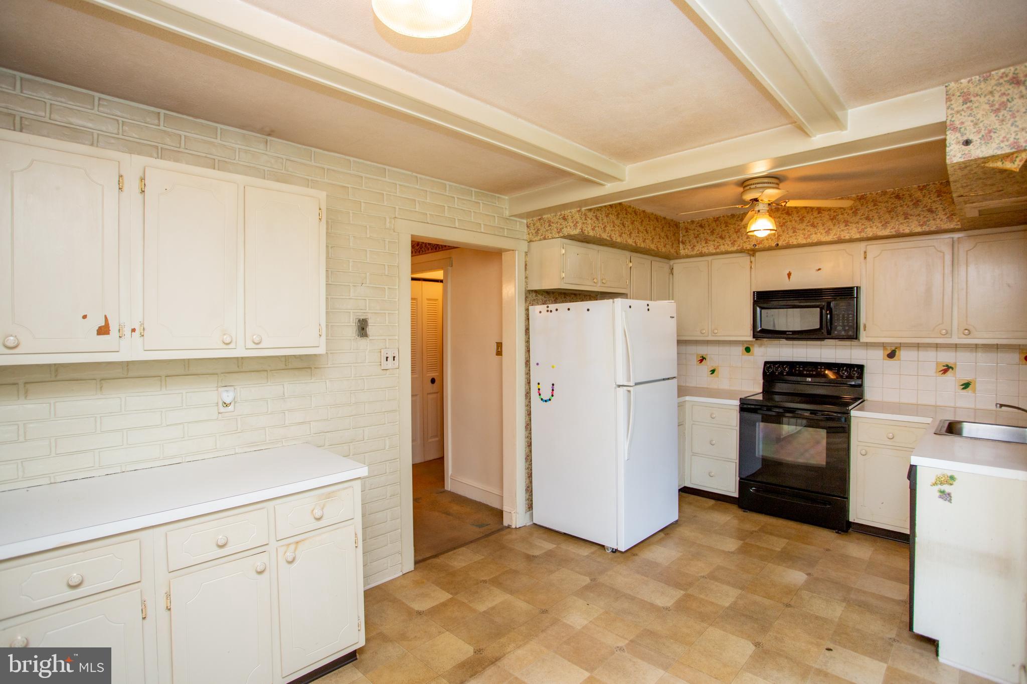 CEDAR GROVE ESTS - Residential