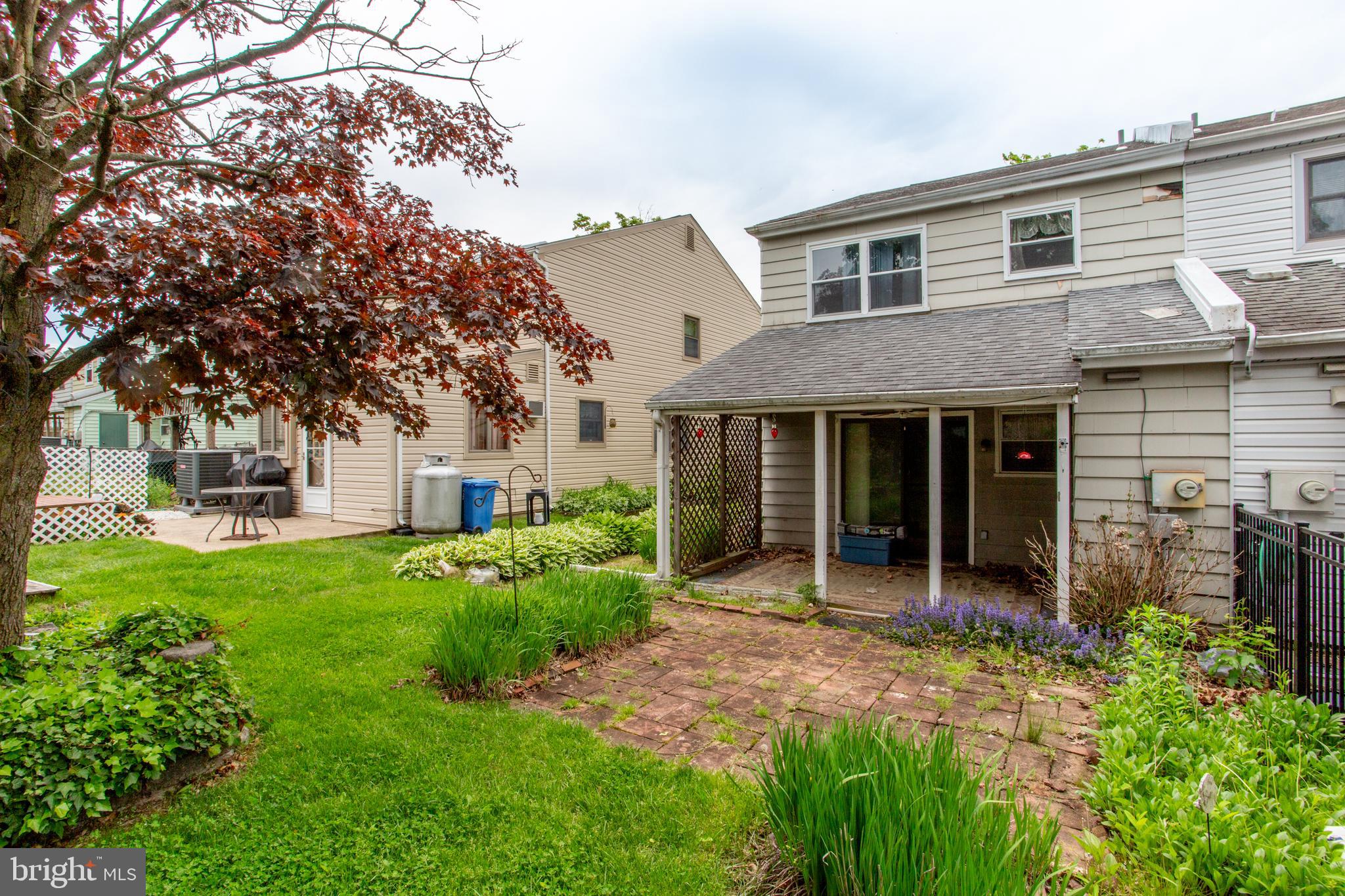 CEDAR GROVE ESTS - Residential