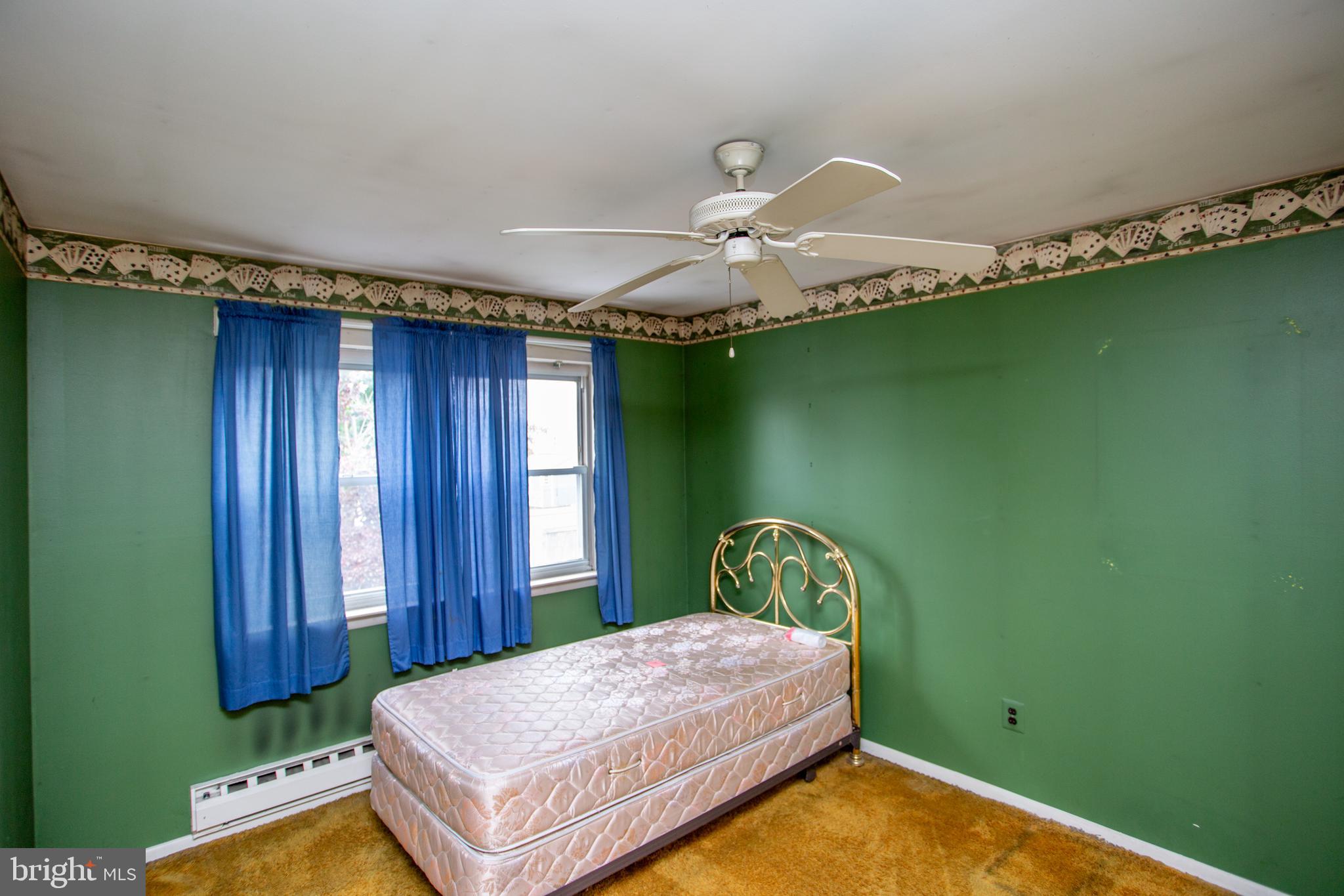 CEDAR GROVE ESTS - Residential
