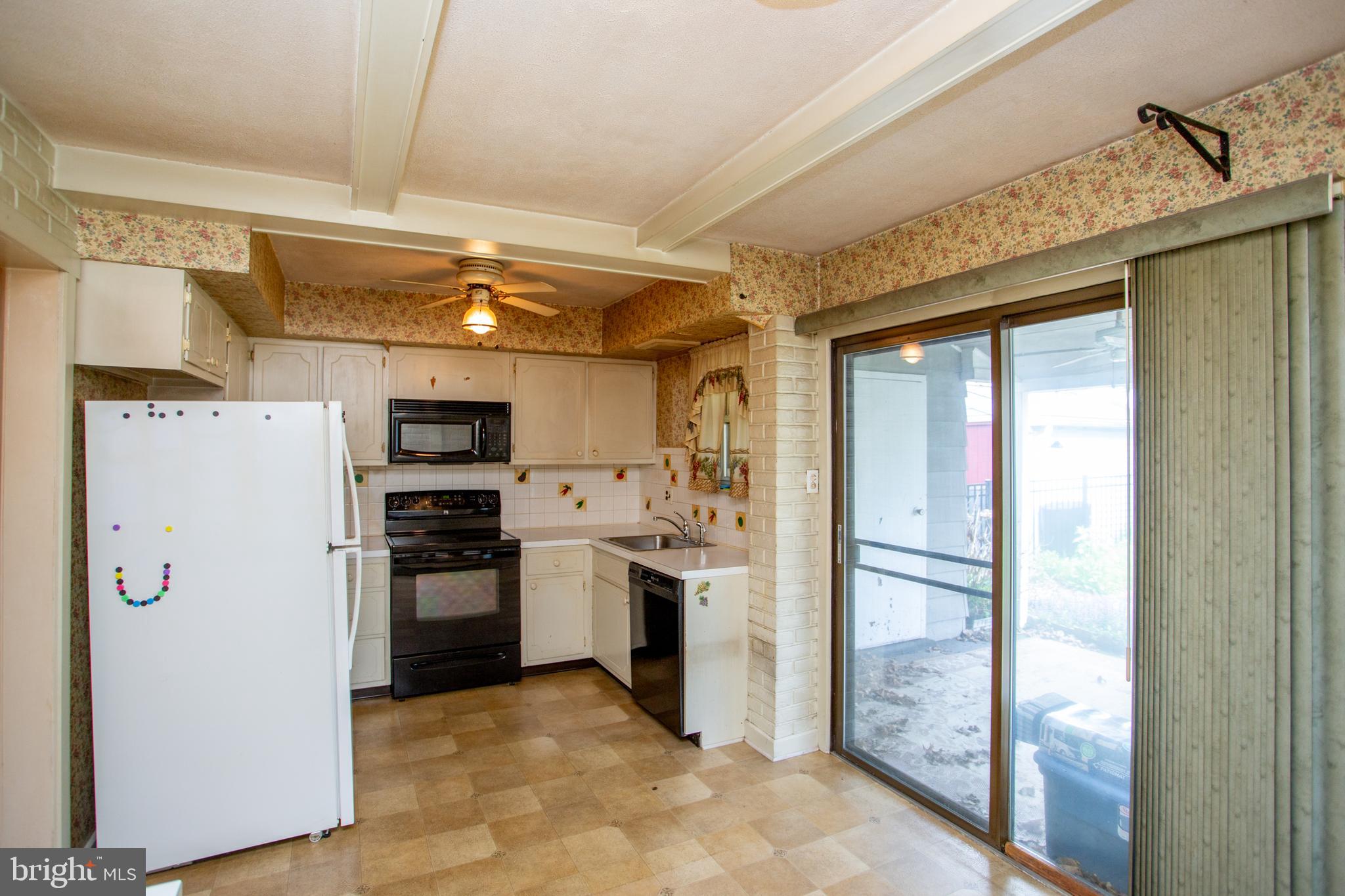 CEDAR GROVE ESTS - Residential
