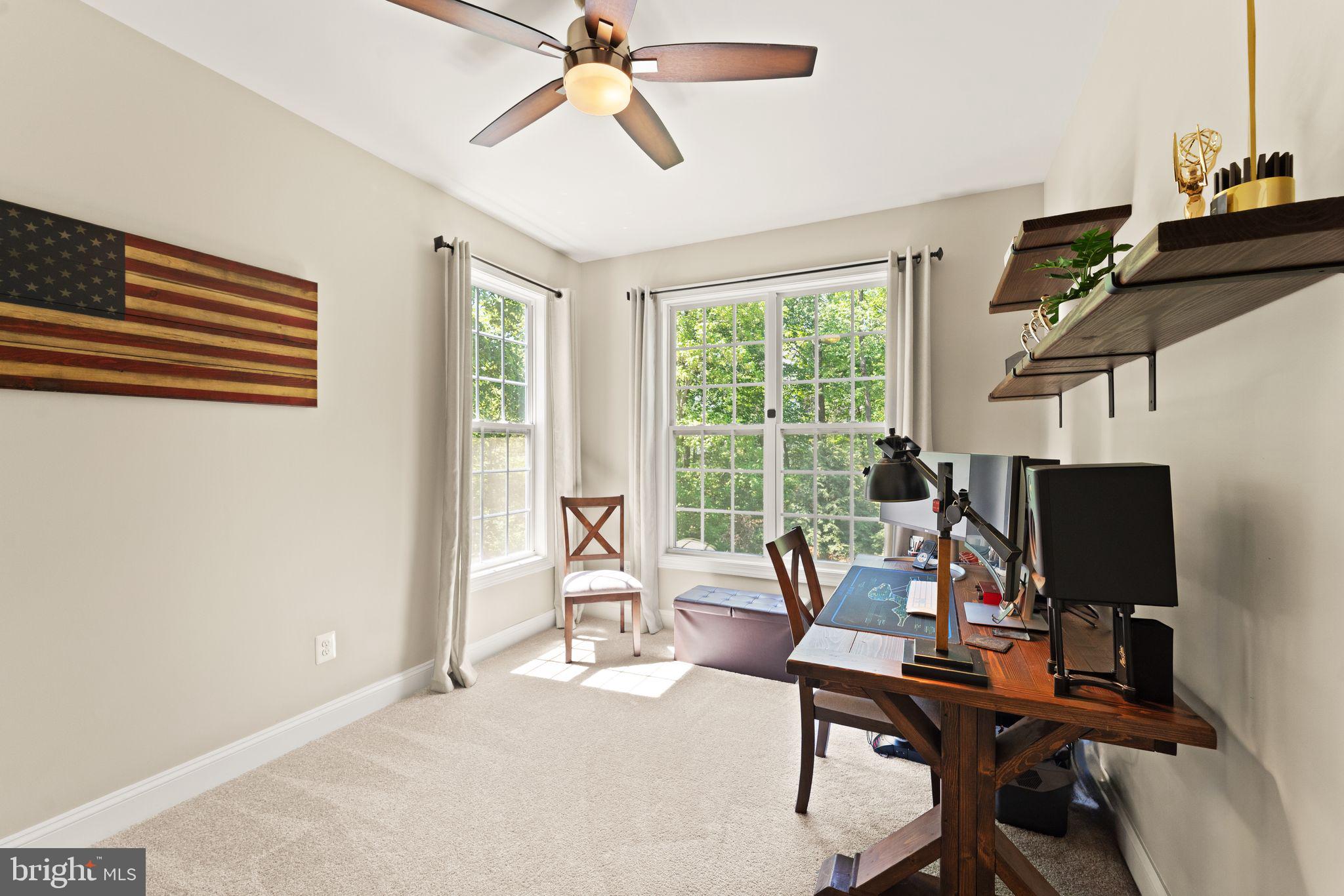 OAK KNOLL FARMS - Residential