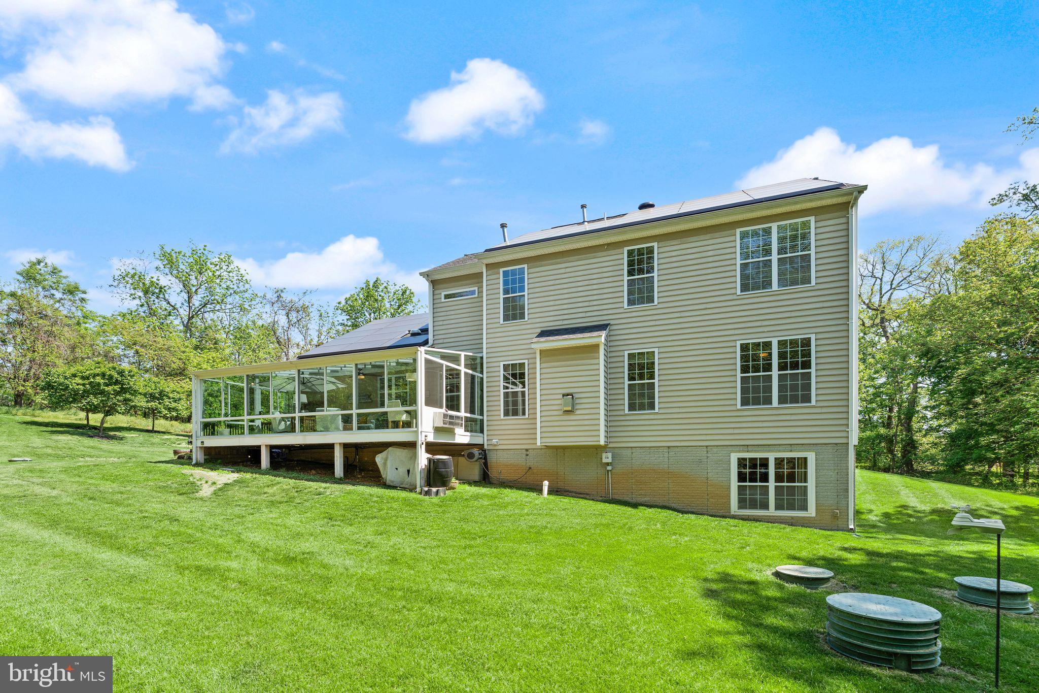 OAK KNOLL FARMS - Residential