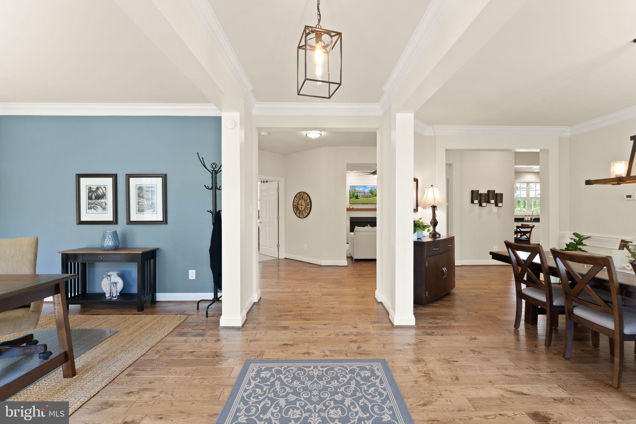OAK KNOLL FARMS - Residential