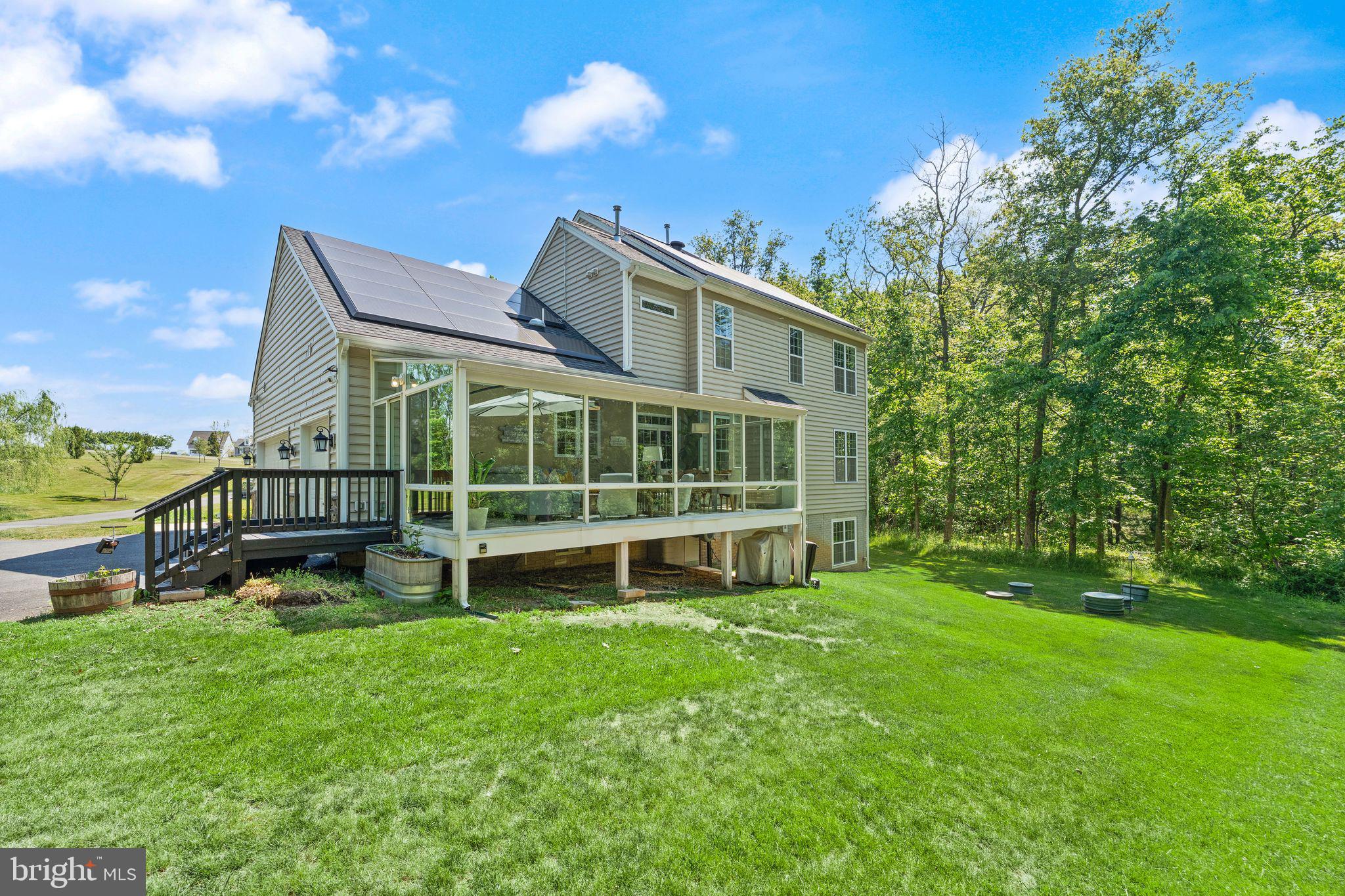 OAK KNOLL FARMS - Residential