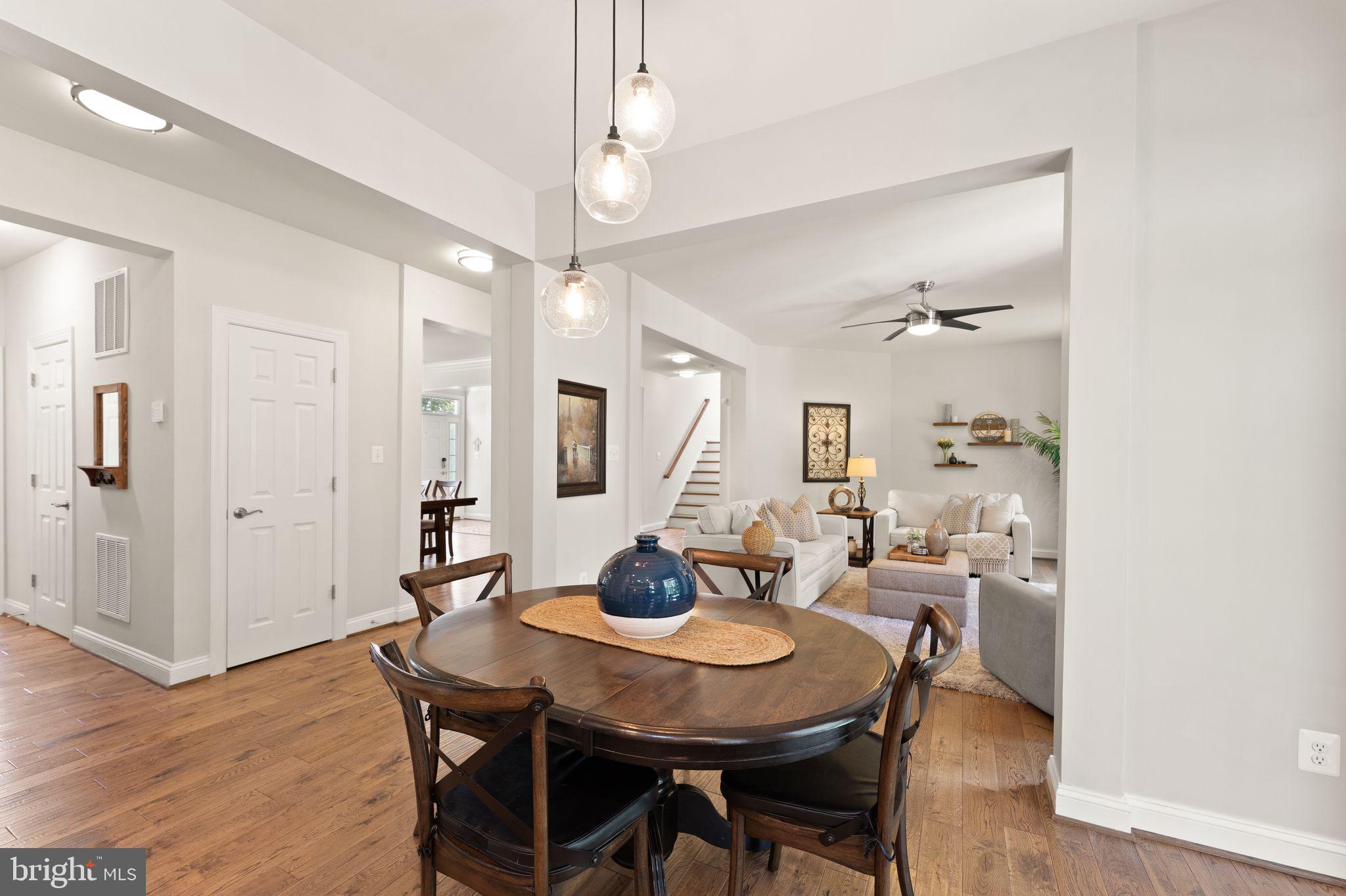 OAK KNOLL FARMS - Residential