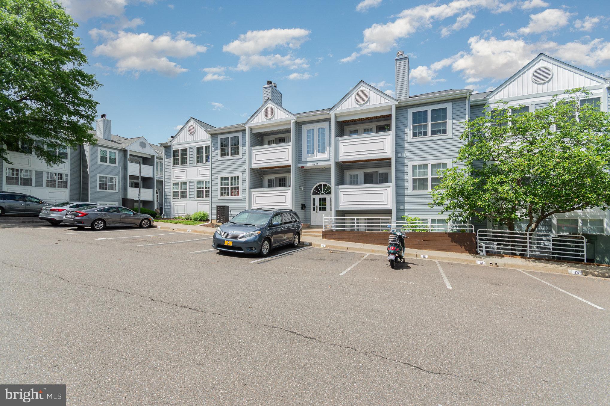6425 RICHMOND HIGHWAY 102