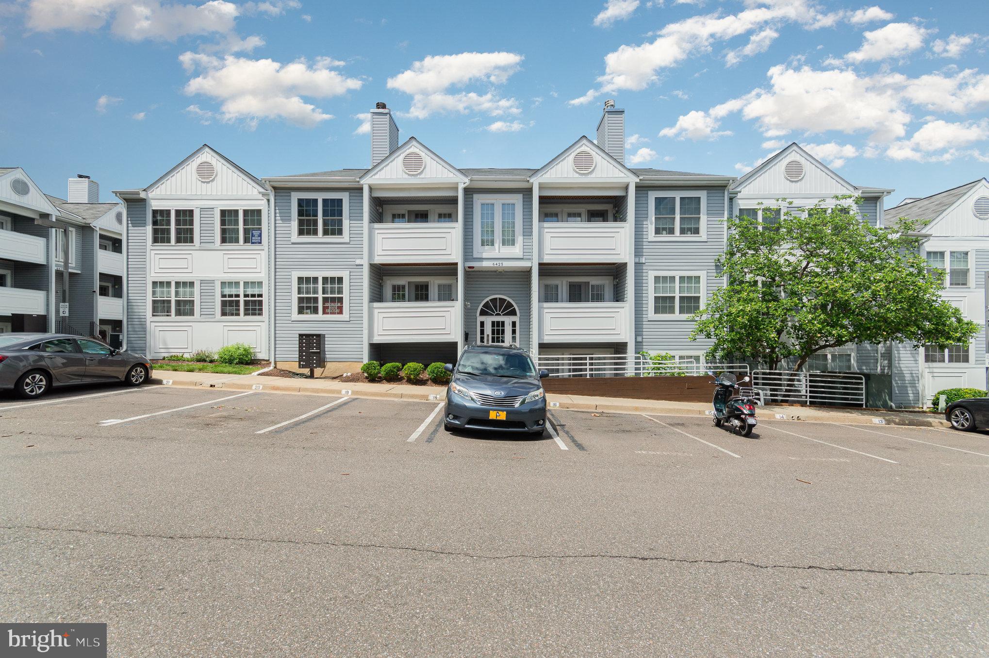 6425 RICHMOND HIGHWAY 102