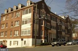 Additional image 17 of 501 Charlotte Street Unit C, Fredericksburg, VA 22401