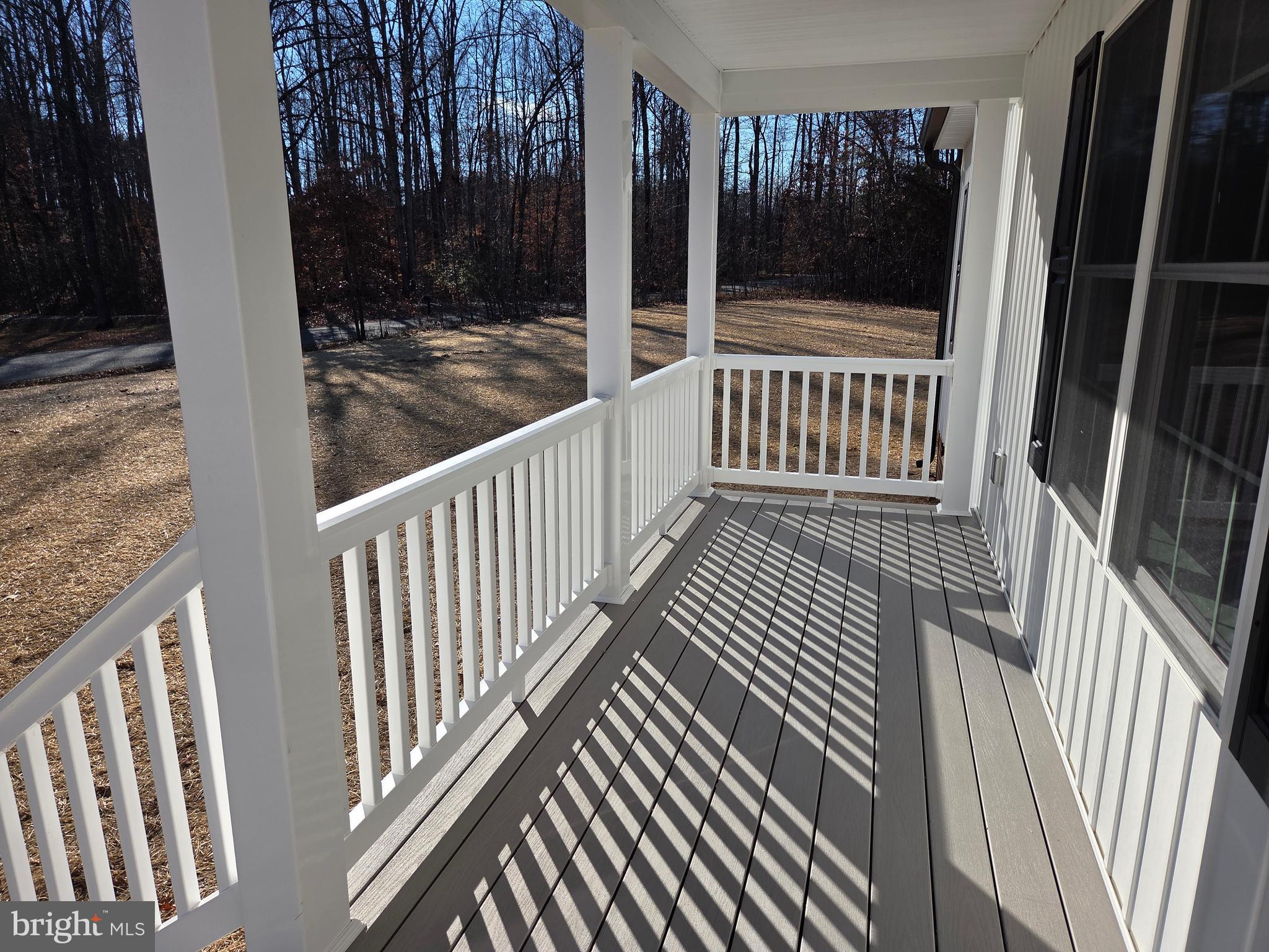 BUSBEES POINT COVE - Residential