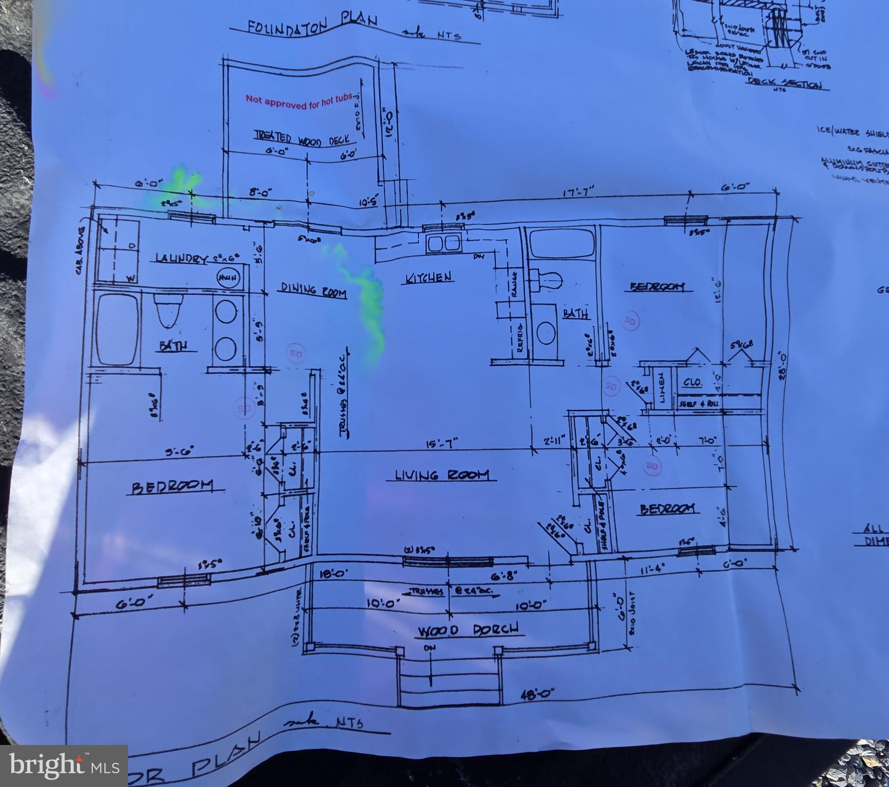 BUSBEES POINT COVE - Residential