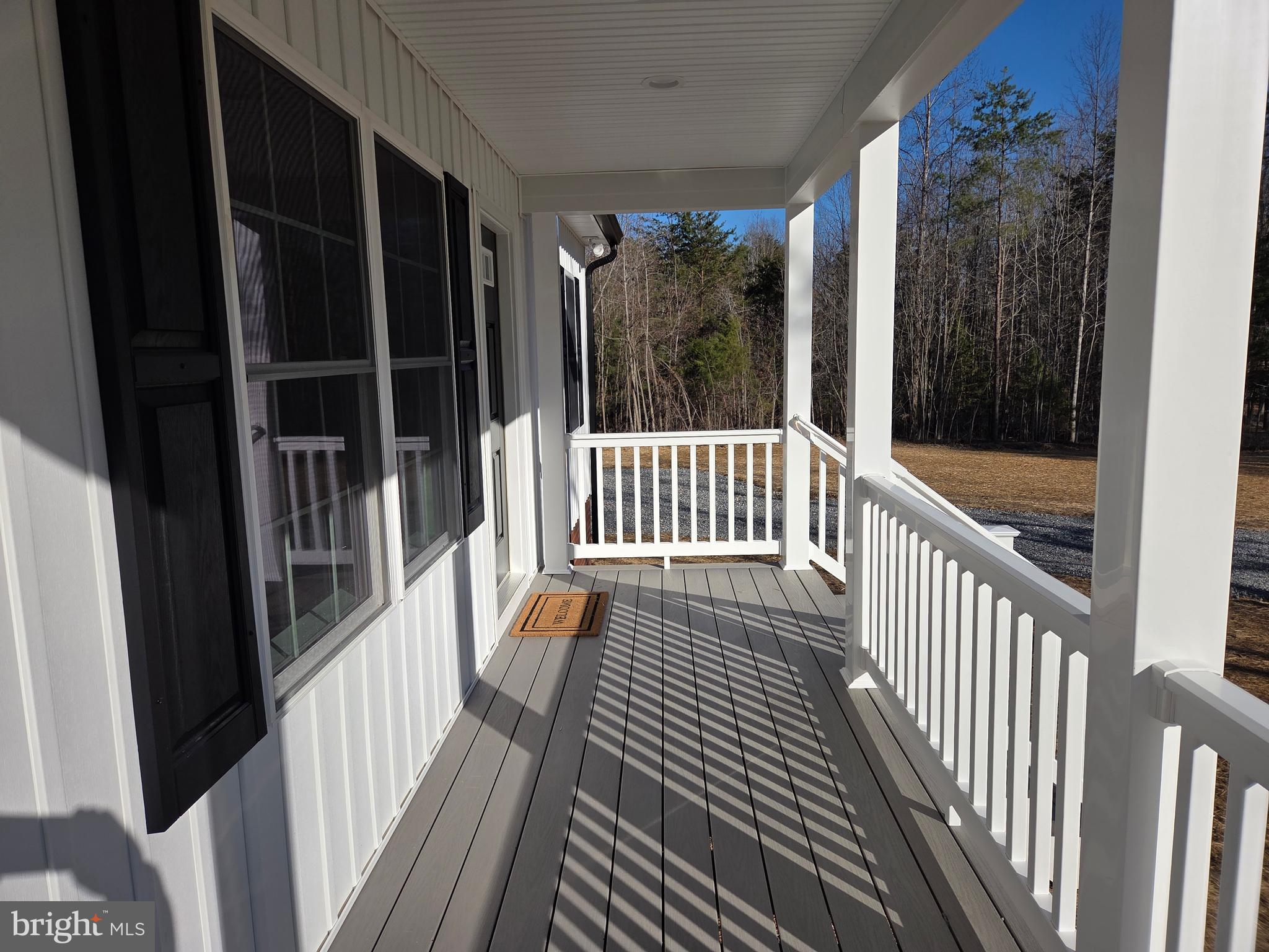 BUSBEES POINT COVE - Residential