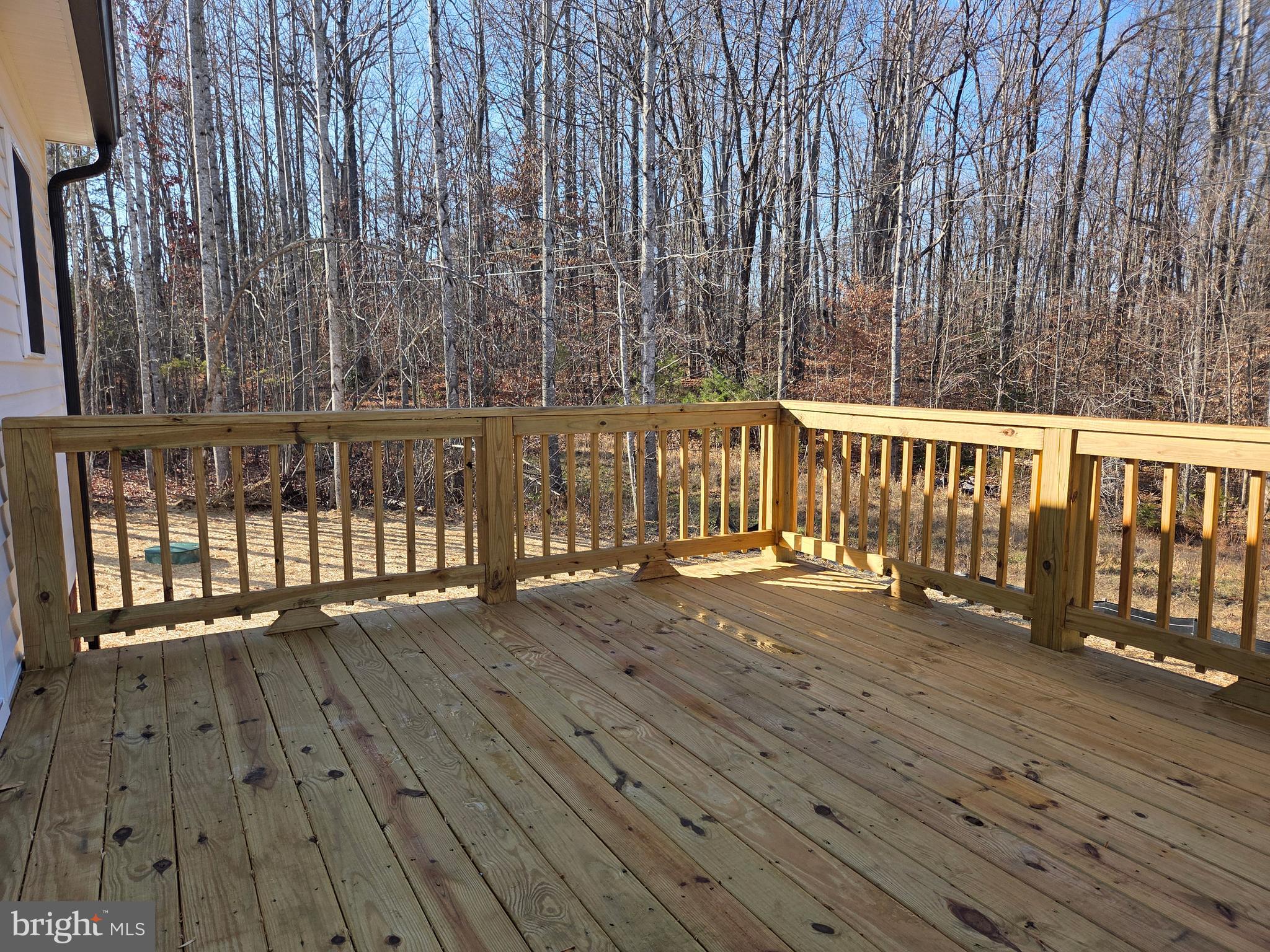 BUSBEES POINT COVE - Residential