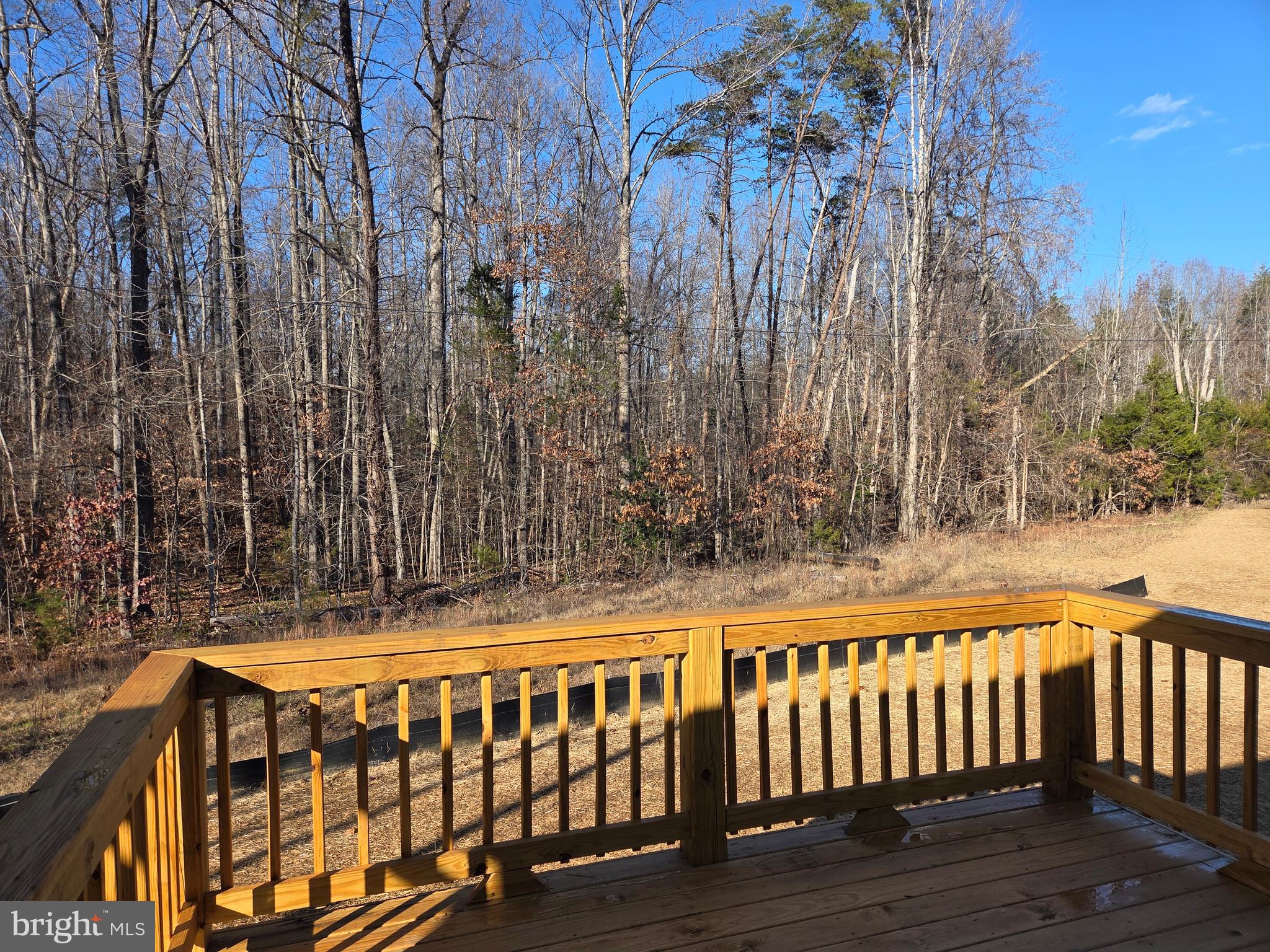 BUSBEES POINT COVE - Residential