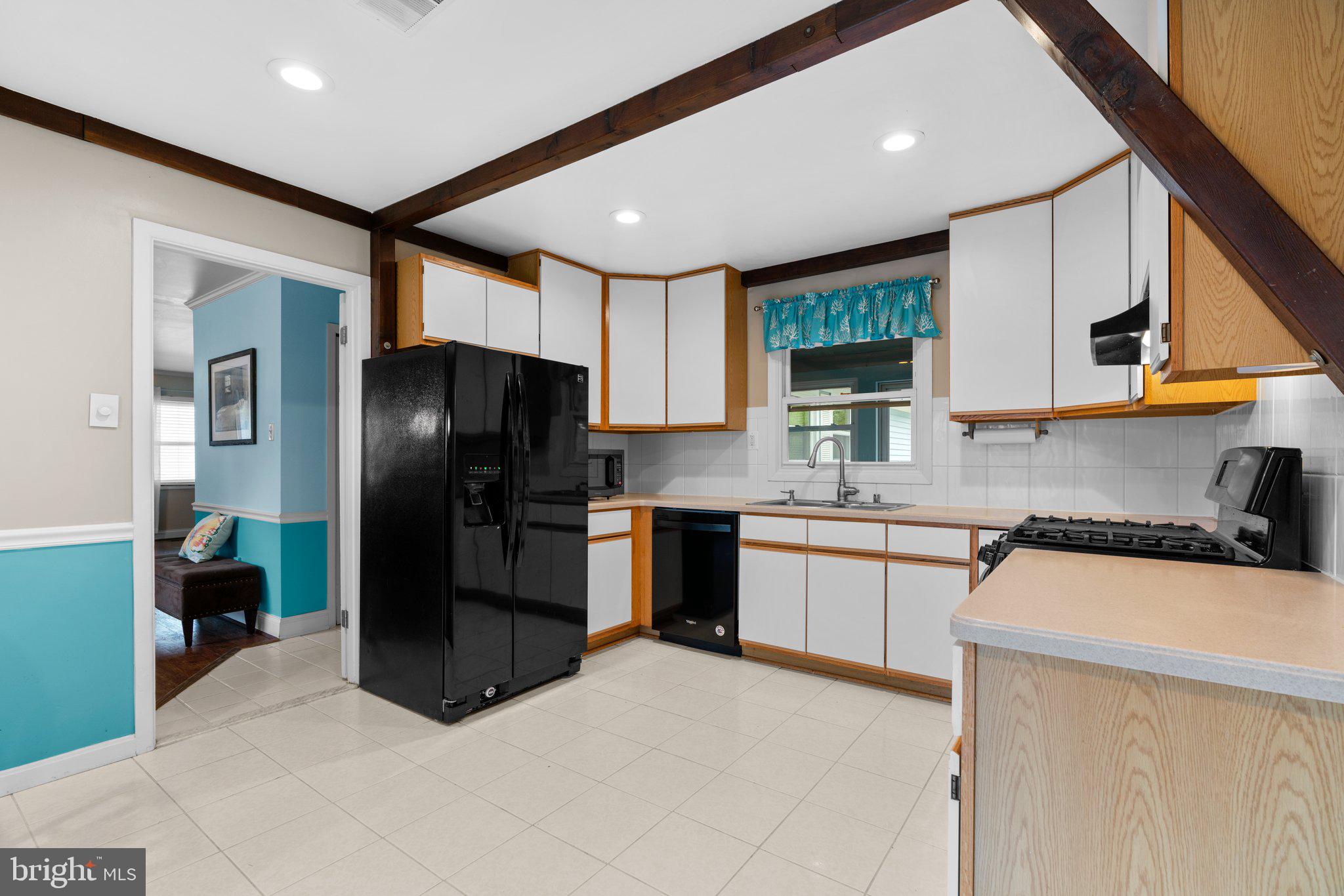 MEADOWBROOK AT BELAIR - Residential