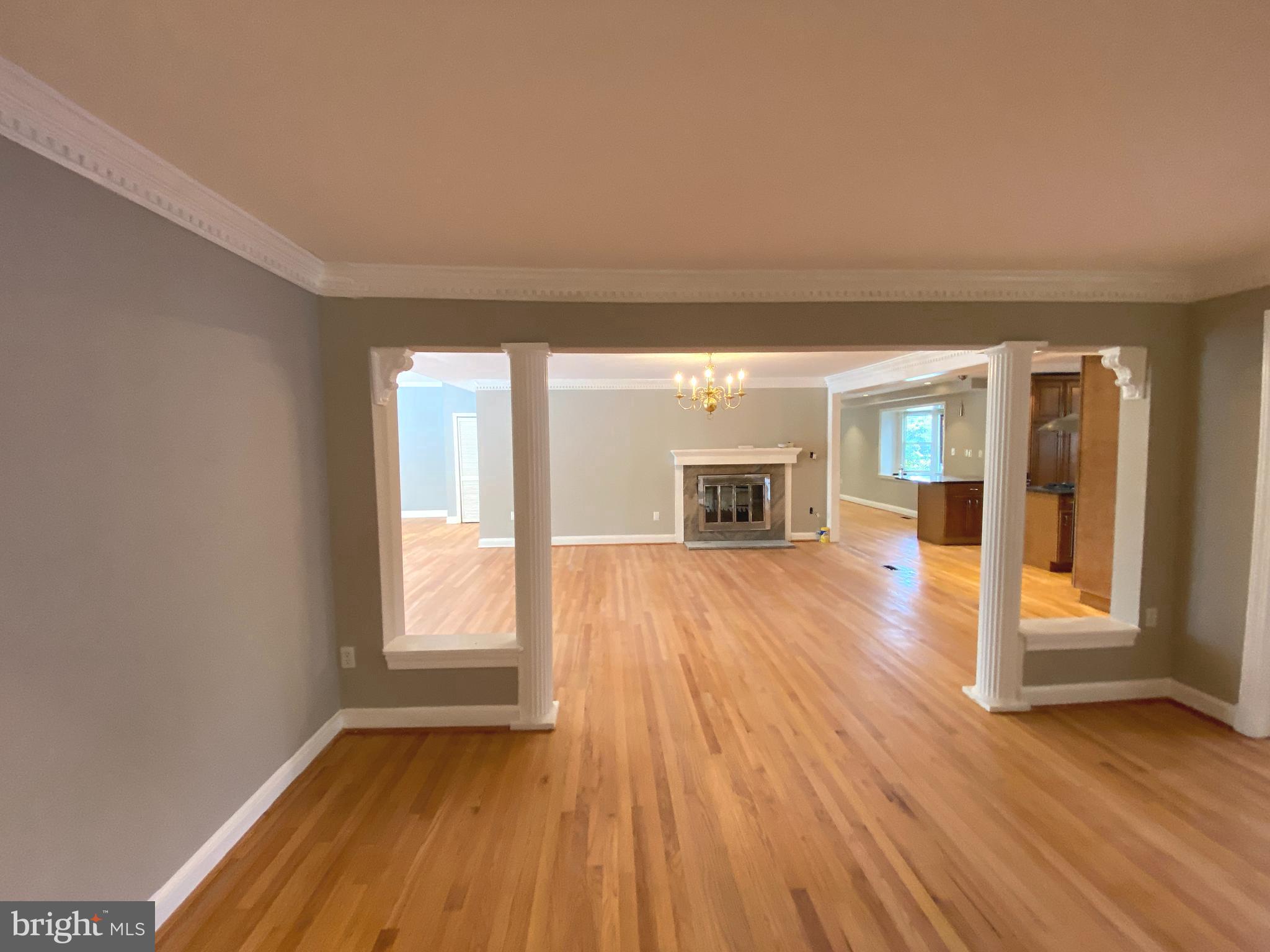 MCAULEY PARK - Residential