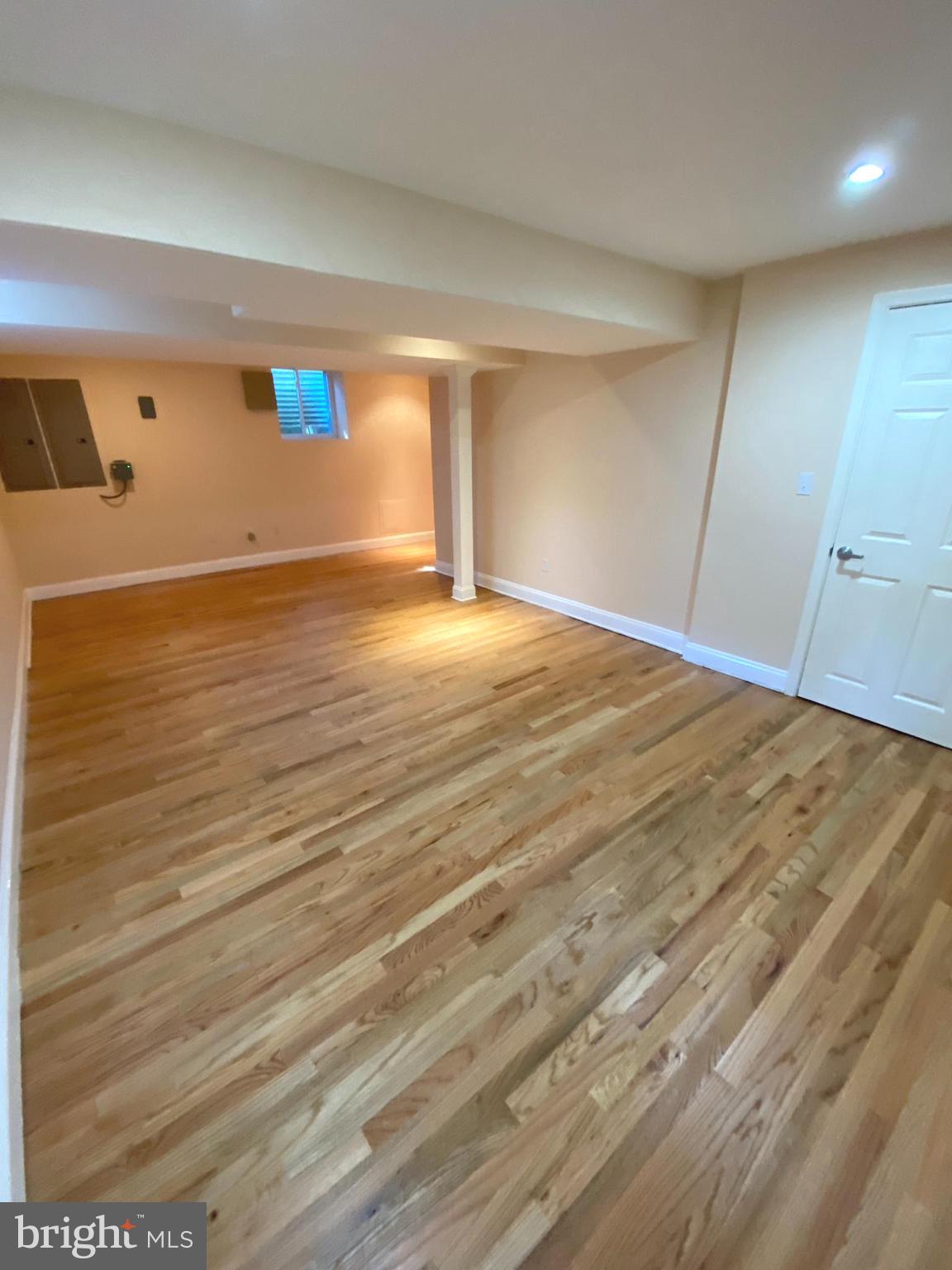 MCAULEY PARK - Residential