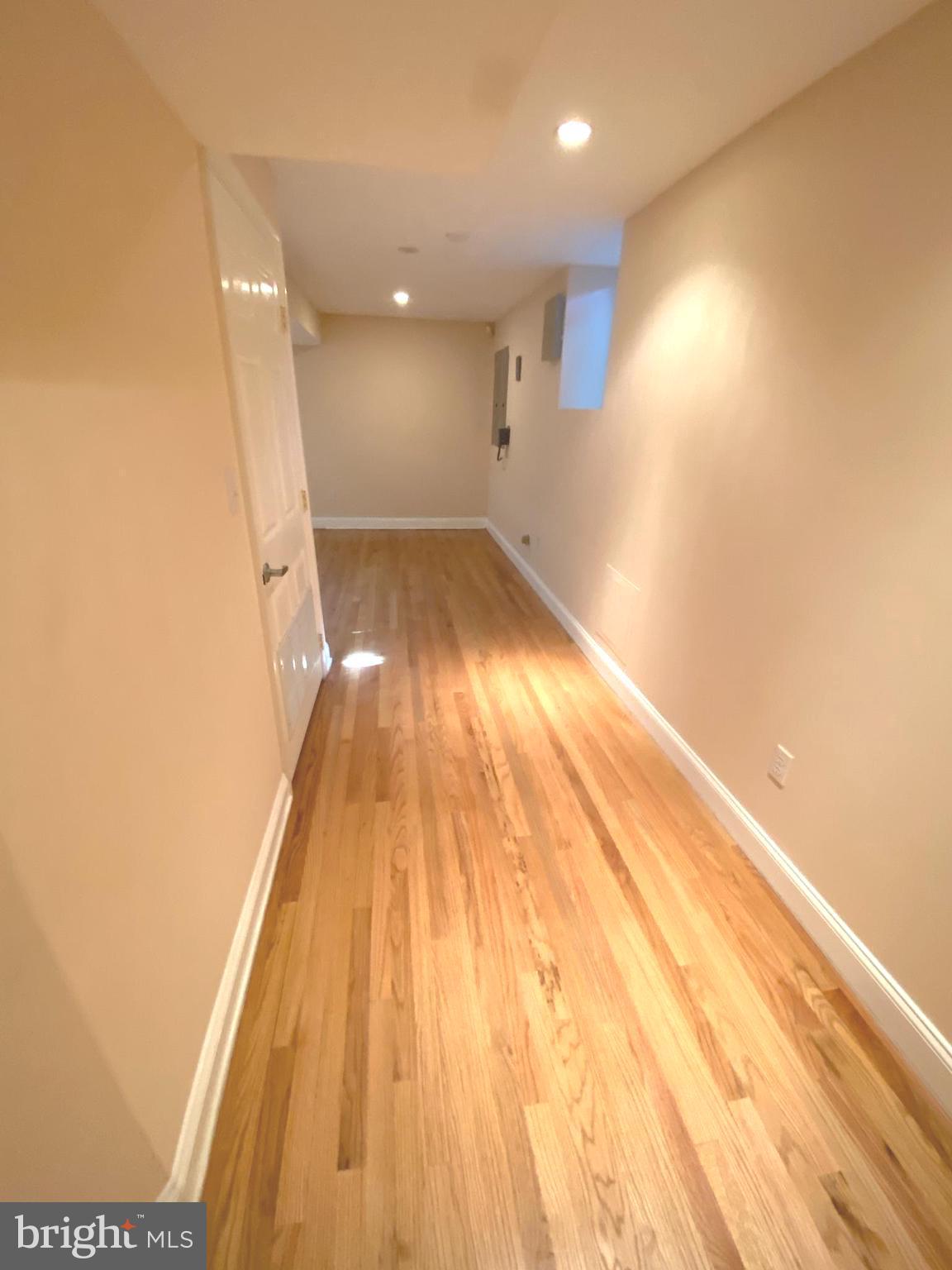 MCAULEY PARK - Residential