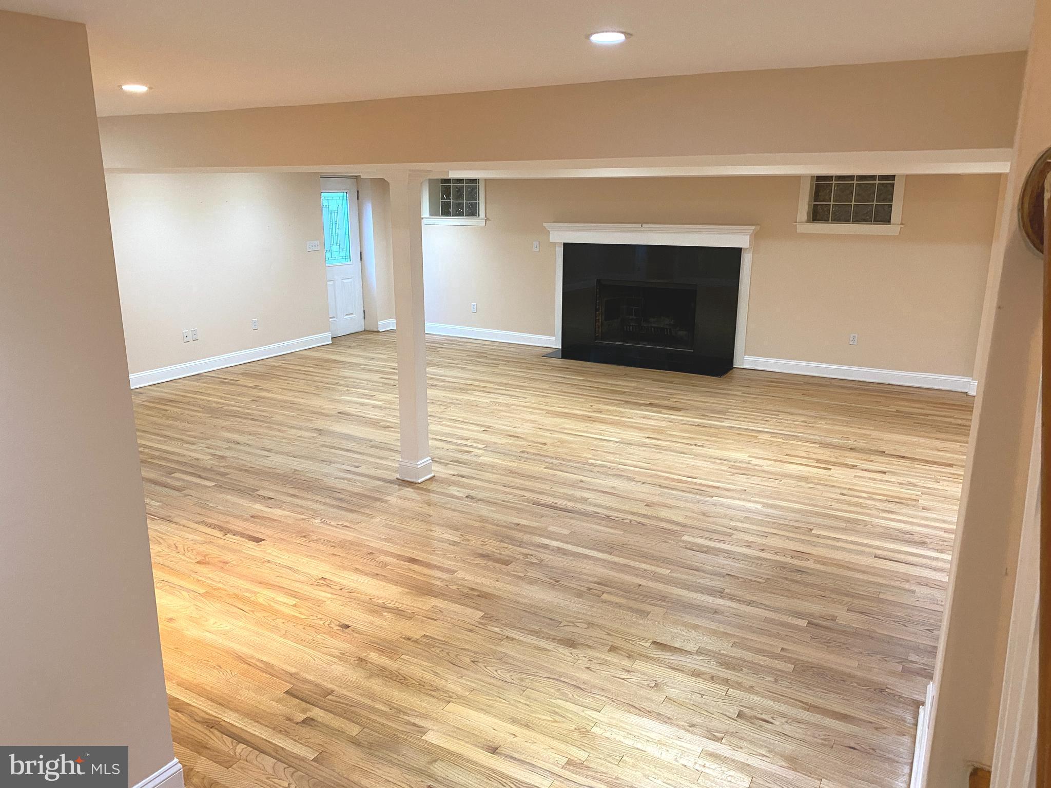 MCAULEY PARK - Residential