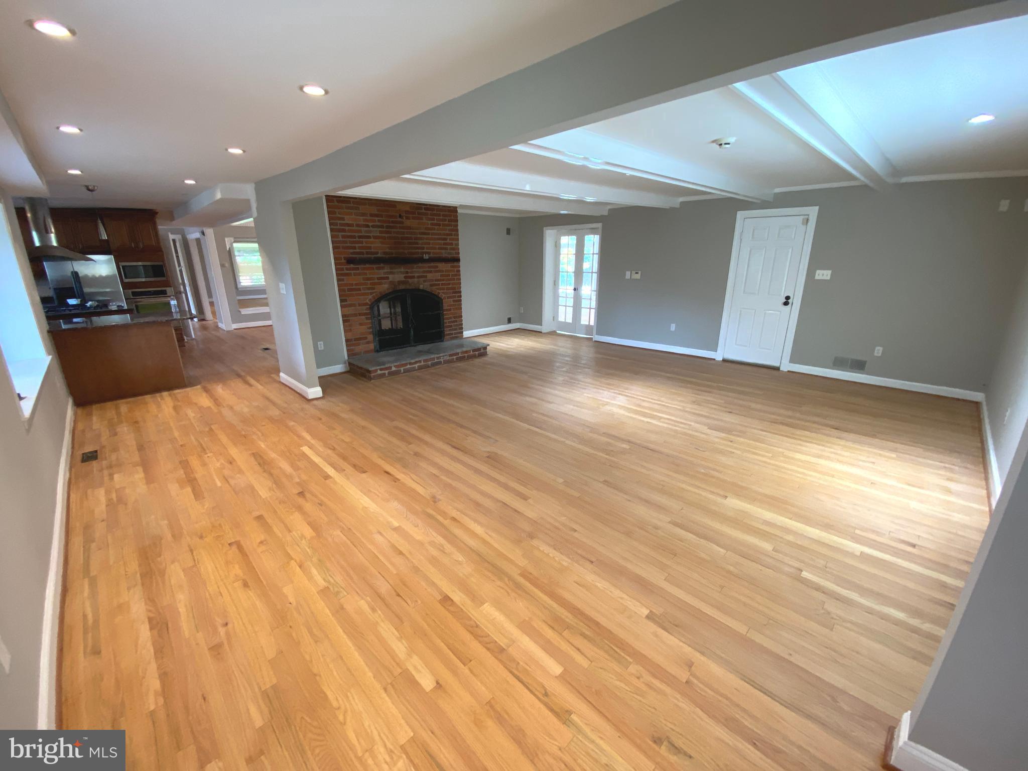 MCAULEY PARK - Residential