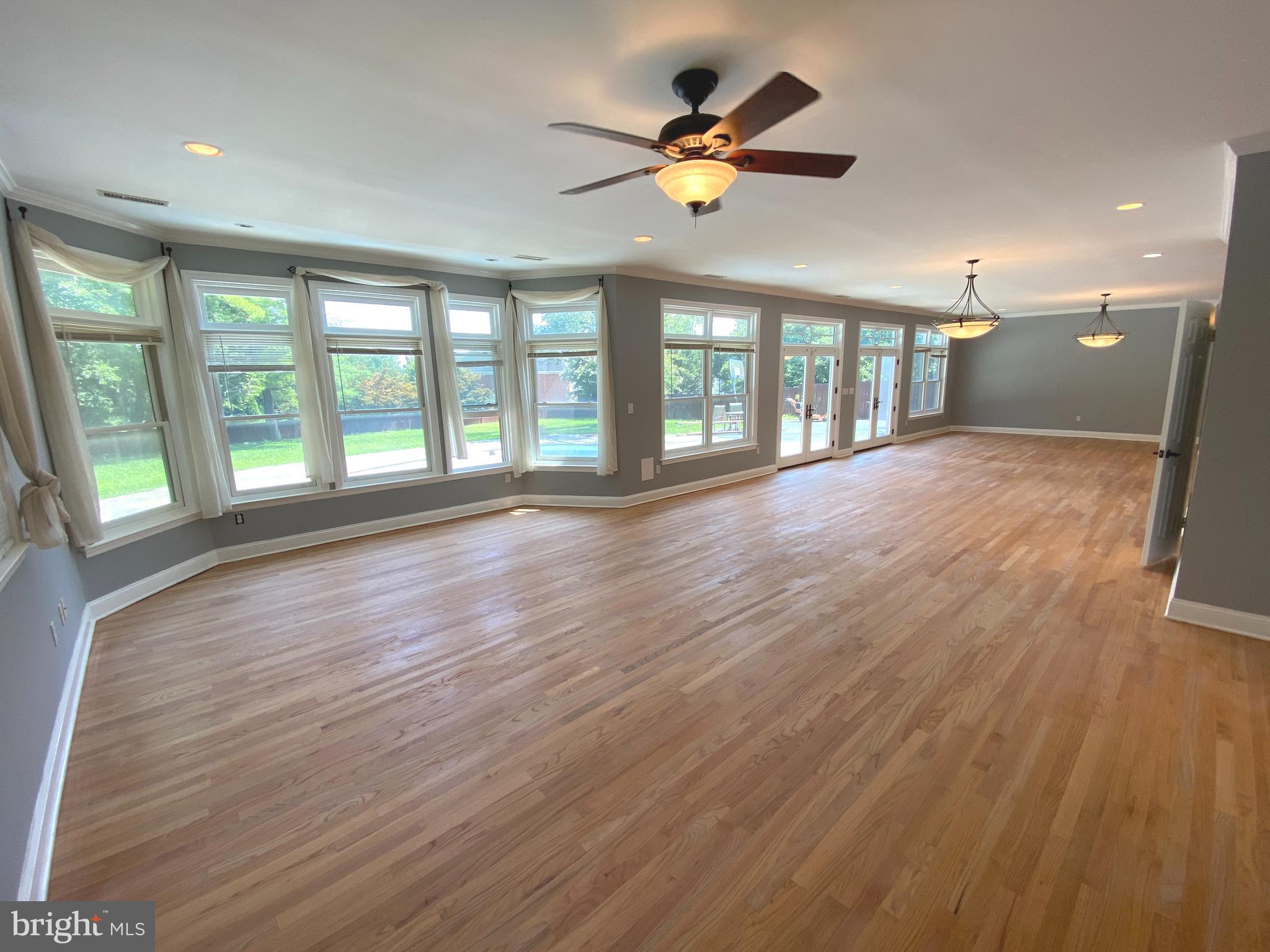 MCAULEY PARK - Residential