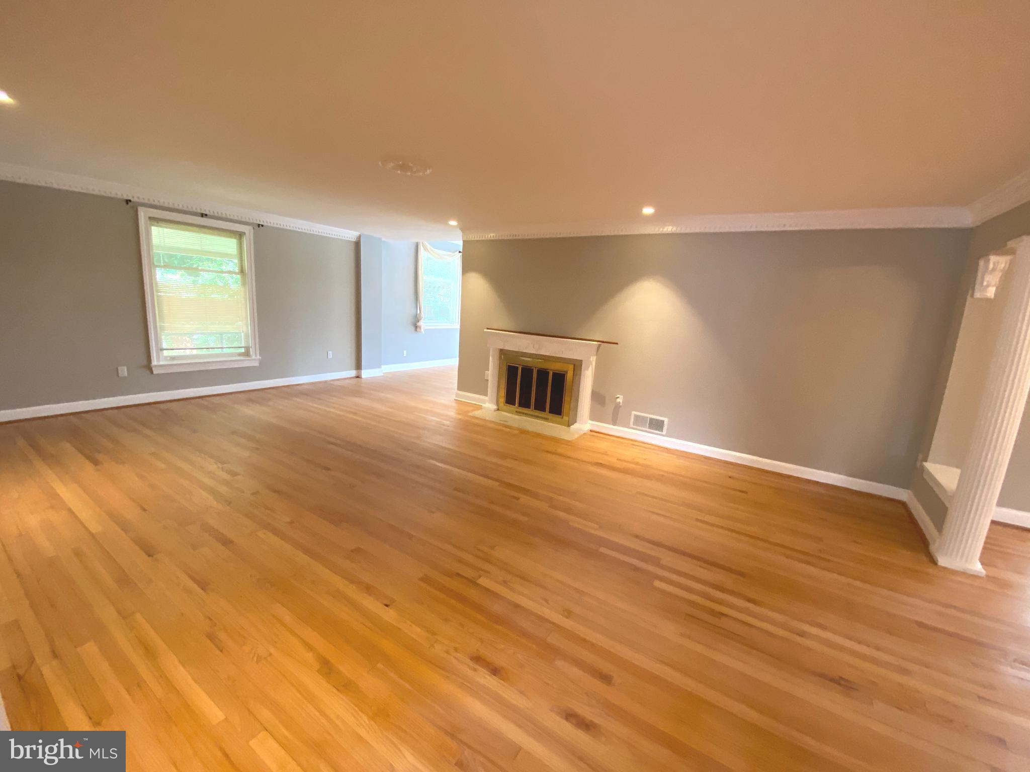 MCAULEY PARK - Residential