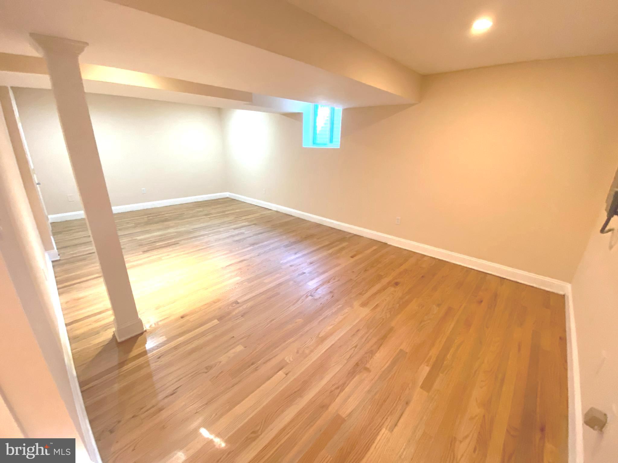 MCAULEY PARK - Residential