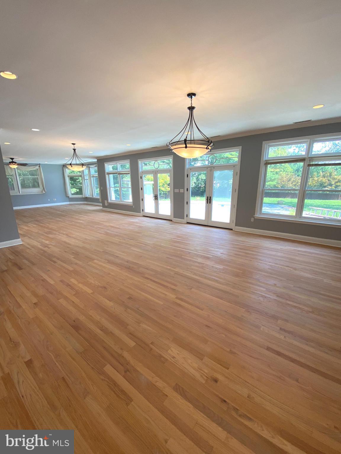 MCAULEY PARK - Residential