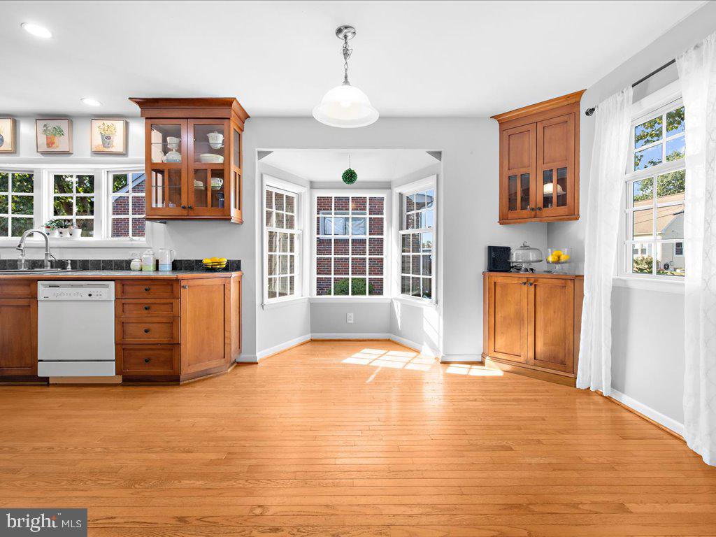 RIVIERA BEACH - Residential