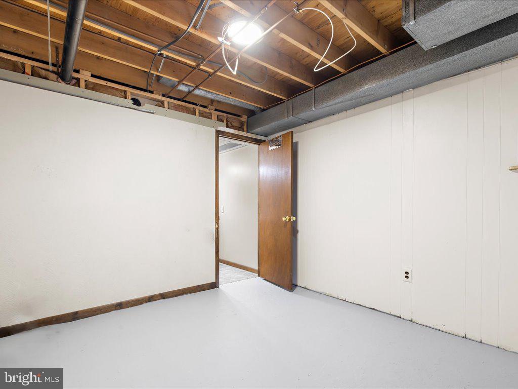 RIVIERA BEACH - Residential