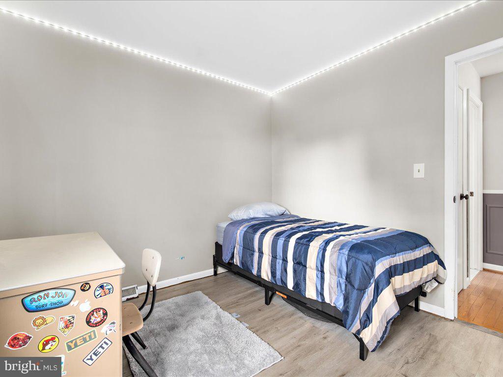 RIVIERA BEACH - Residential