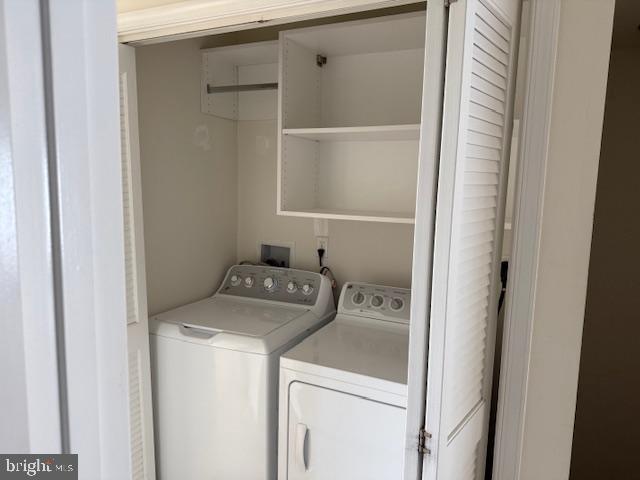 WASHINGTON SQUARE - Residential Lease