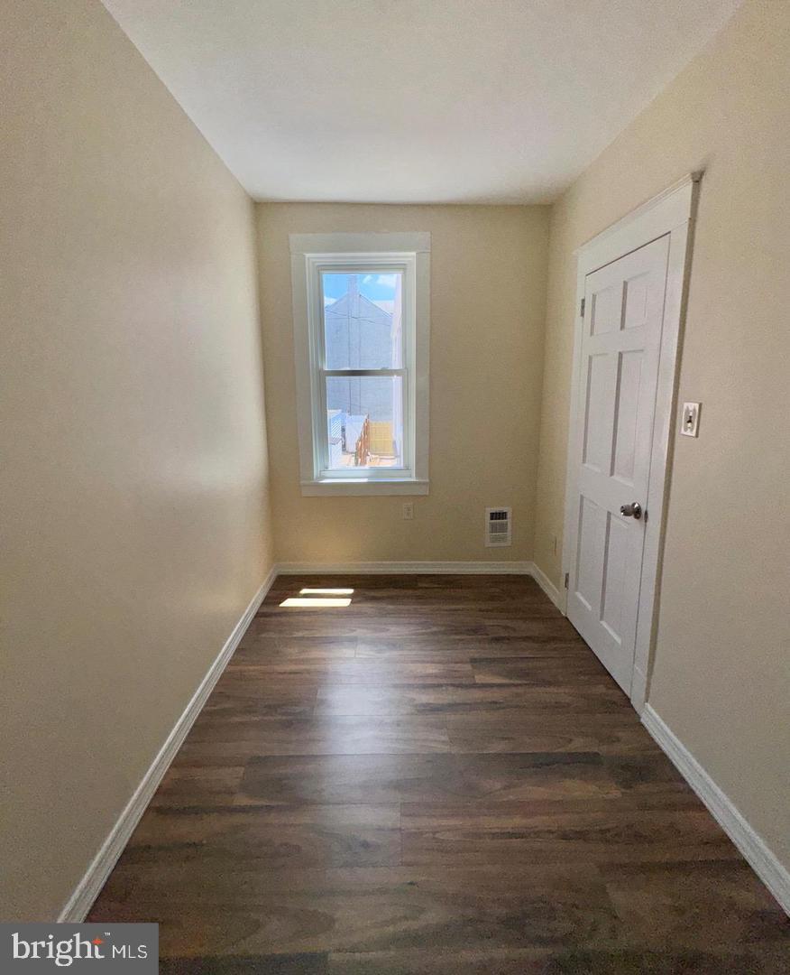 NORTHEAST READING - Residential Lease