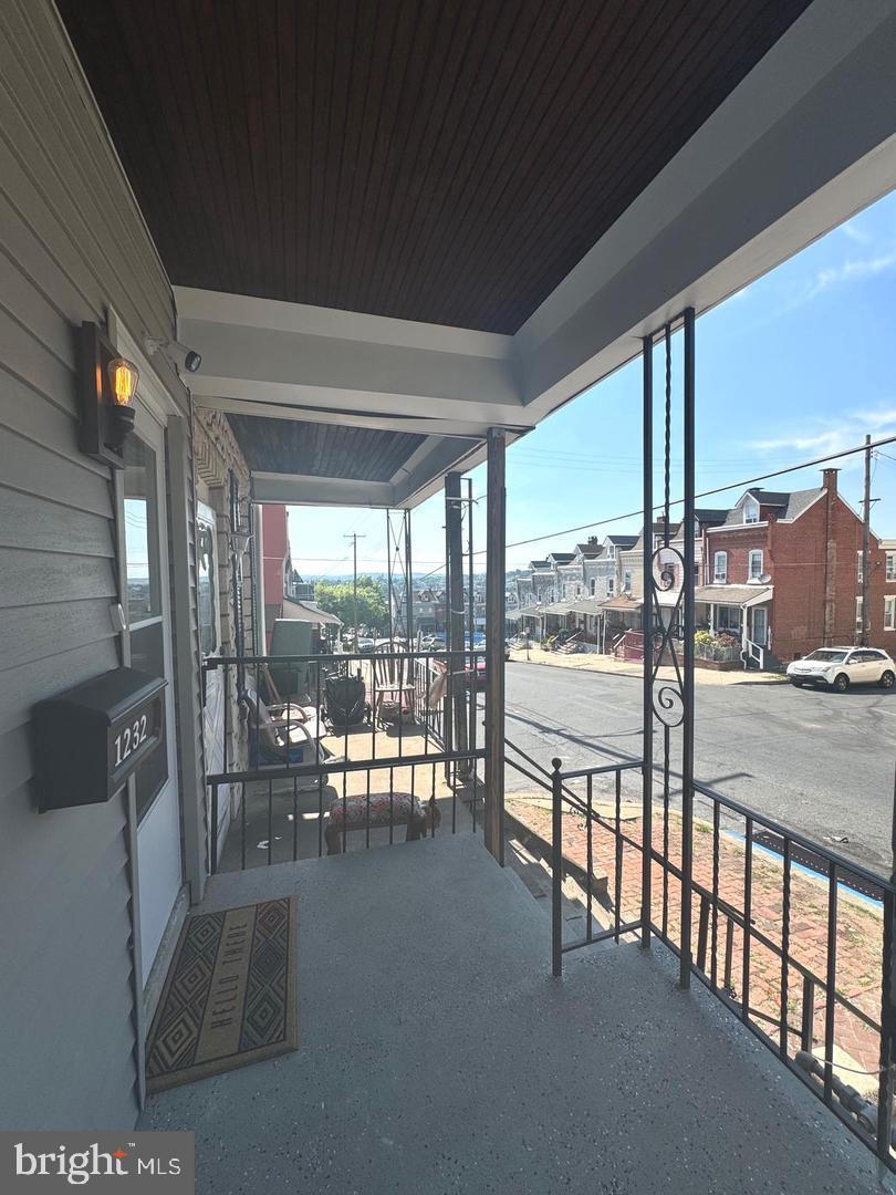 NORTHEAST READING - Residential Lease