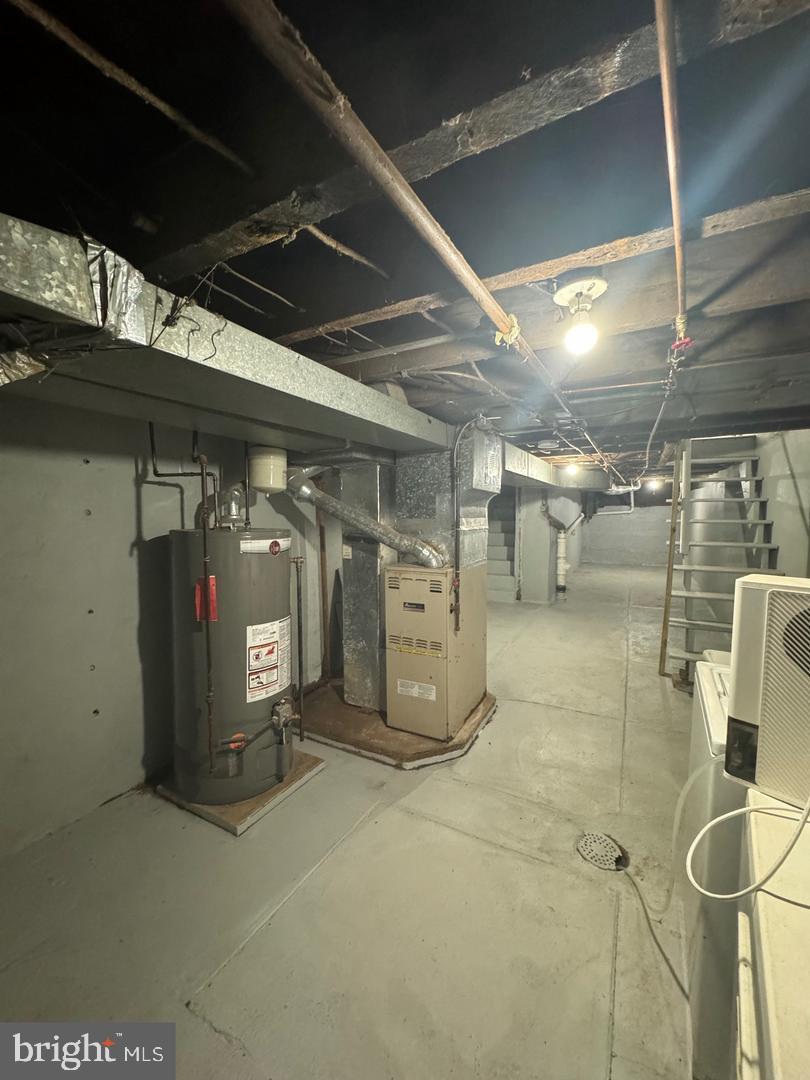 NORTHEAST READING - Residential Lease