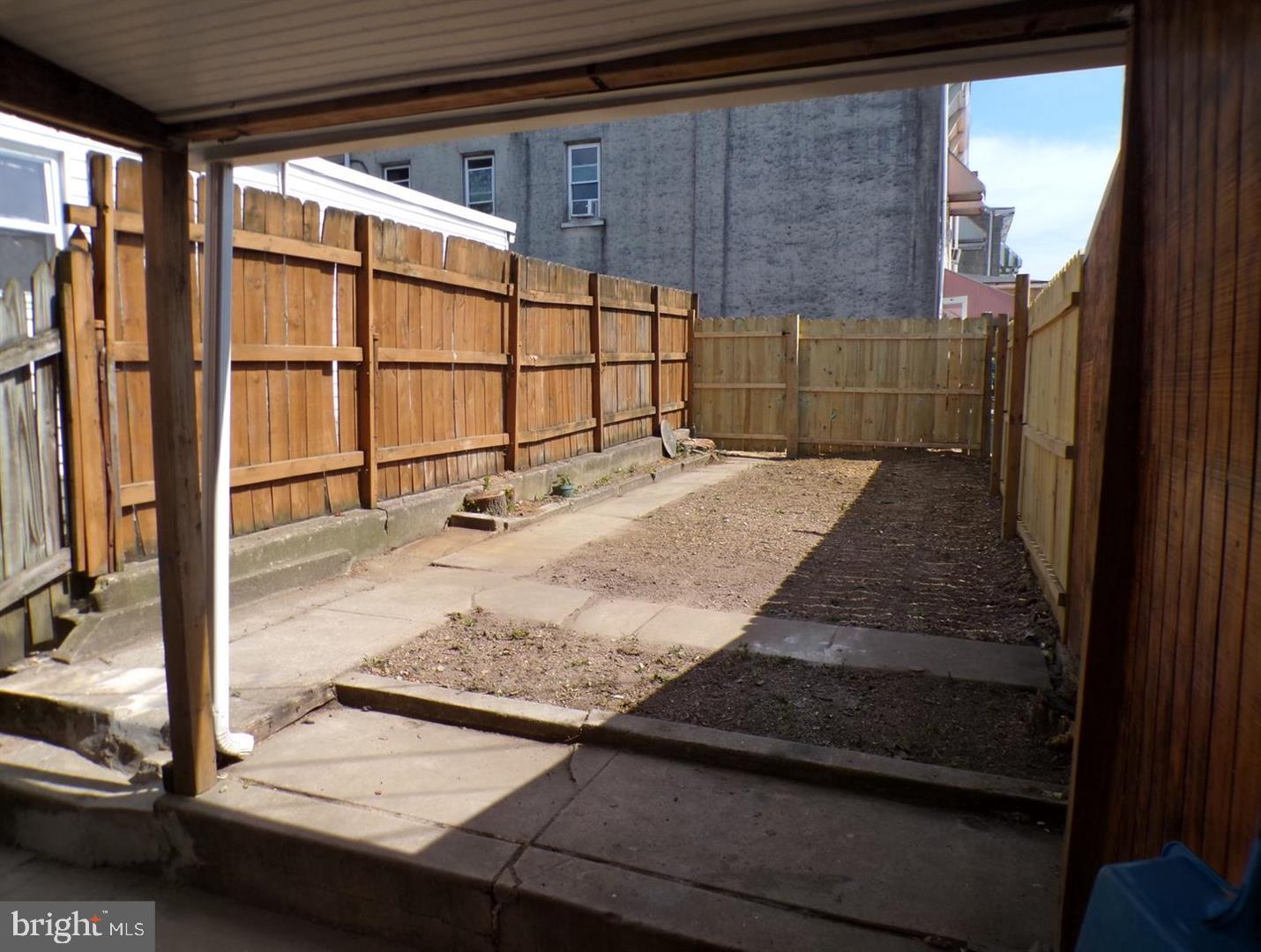 NORTHEAST READING - Residential Lease