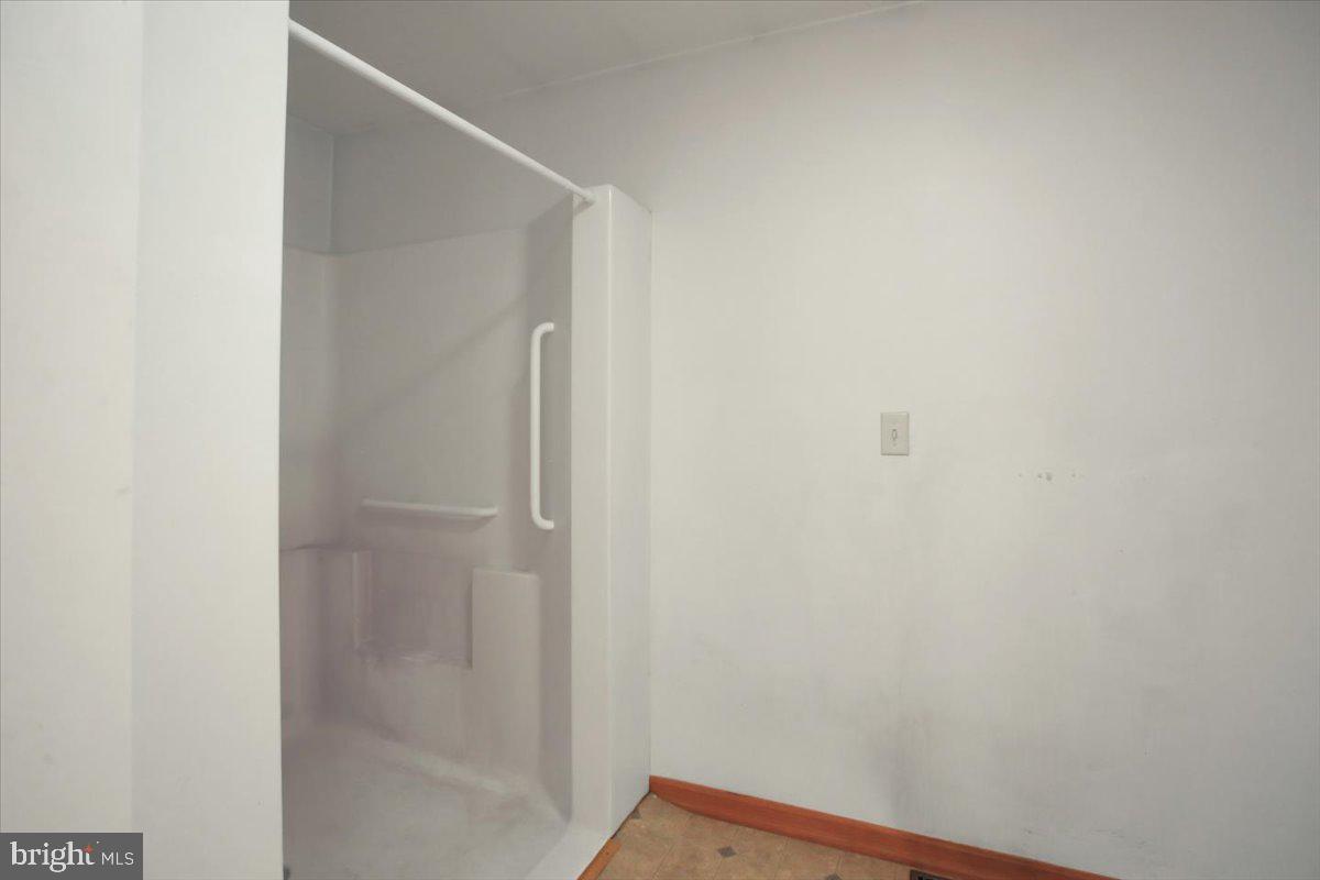 DUBLIN TOWNSHIP - Residential