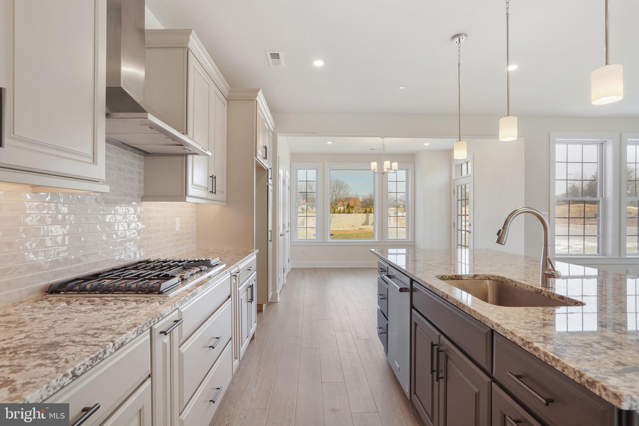 BARCLAY HILL - Residential